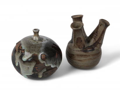 A group of two Susan Harnly Peterson stoneware vessels, late 20th century: A group of two Susan Harnly Peterson stoneware vessels, late 20th centuryBoth signed "SHP" to the underside, one glazed.height 4 1/2in (11.5cm)
