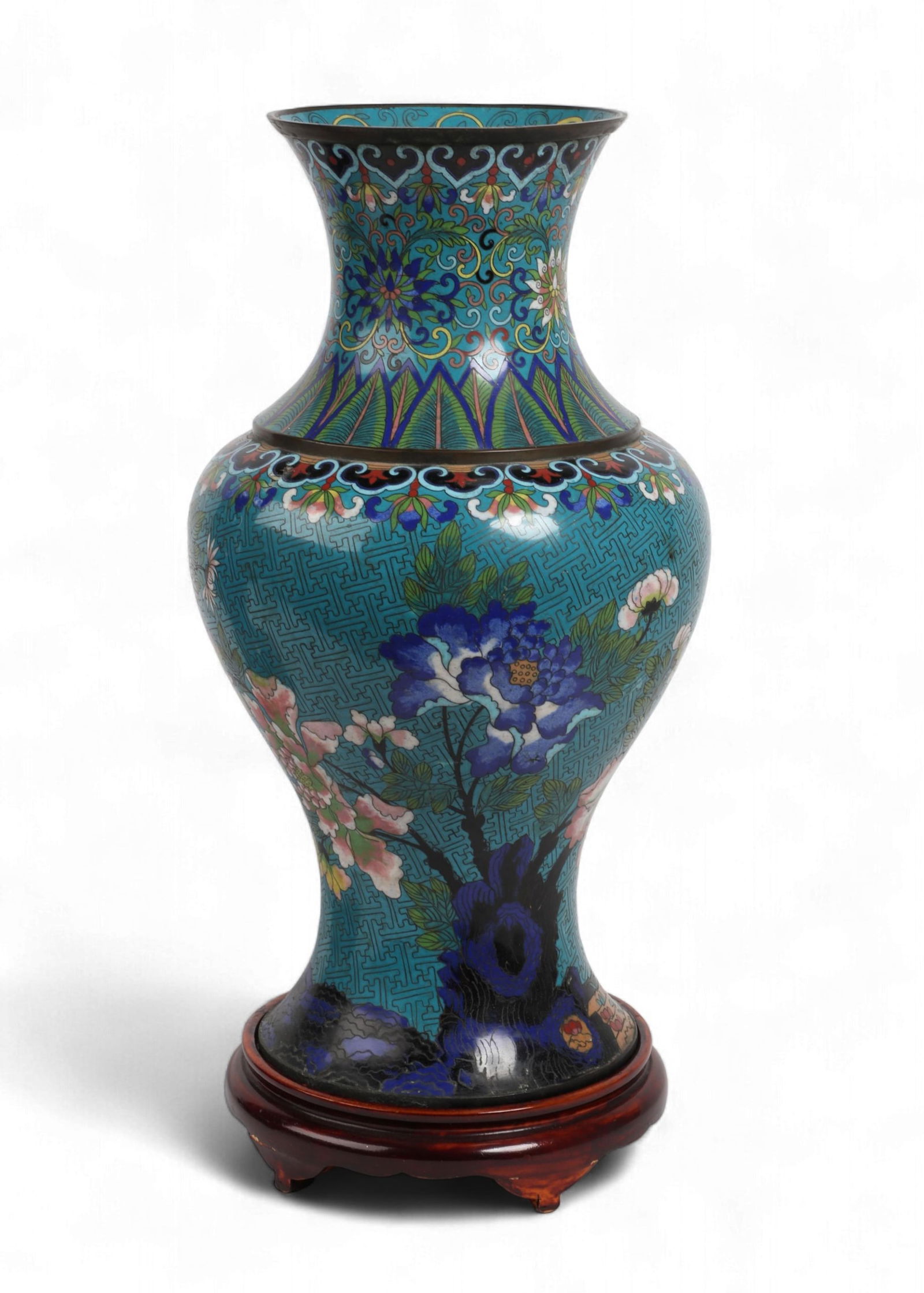 A large Chinese cloisonne vase with stand (1 of 10)