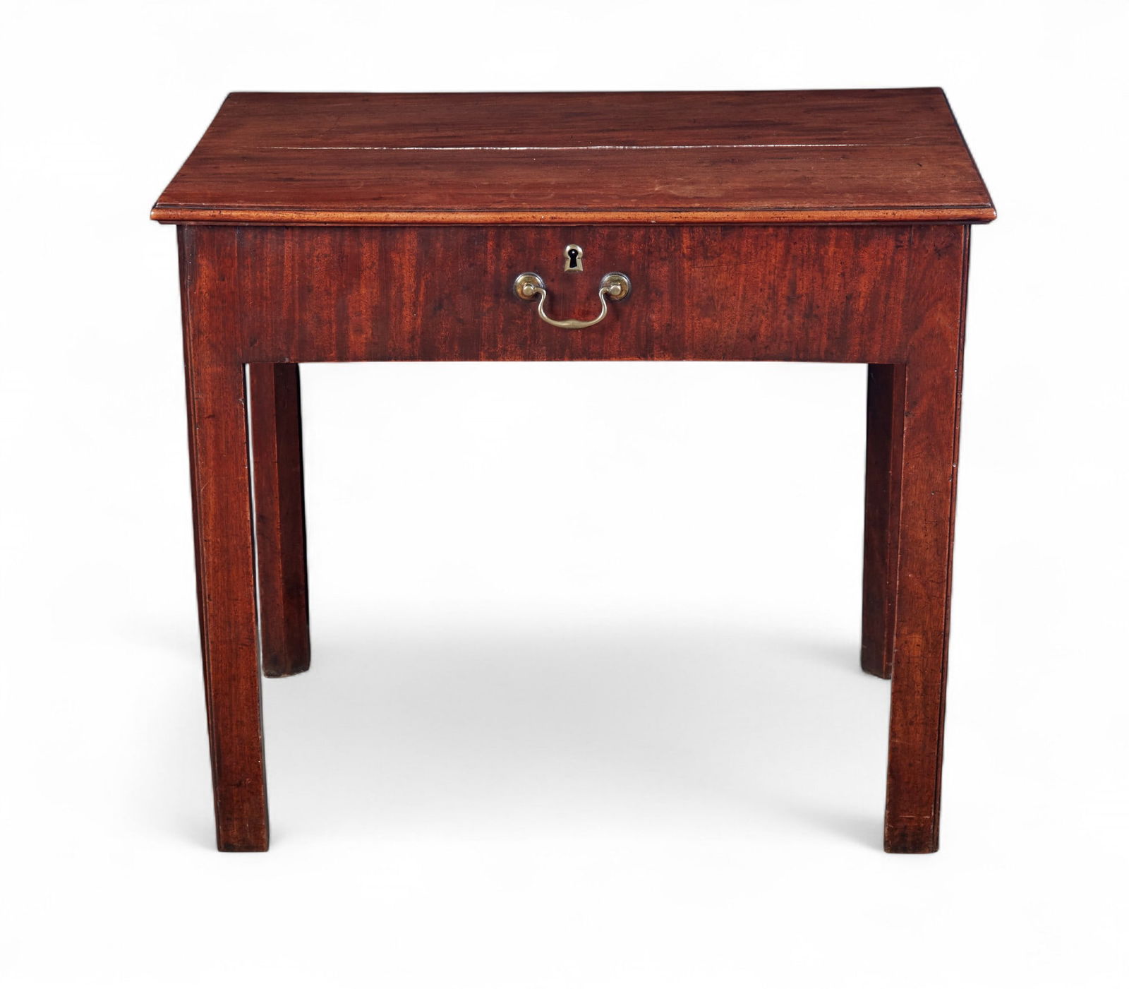A George III mahogany gentleman s dressing table, late 18th century (1 of 8)