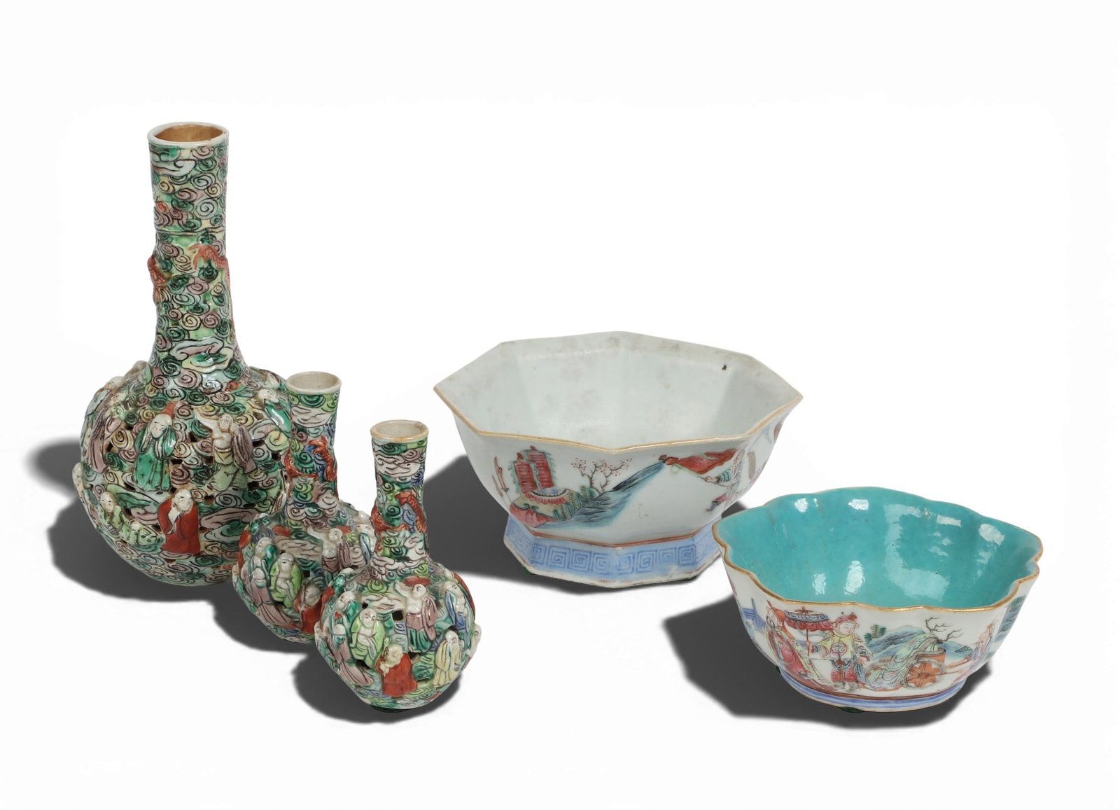 A group of five Chinese polychrome porcelain table articles (1 of 5)