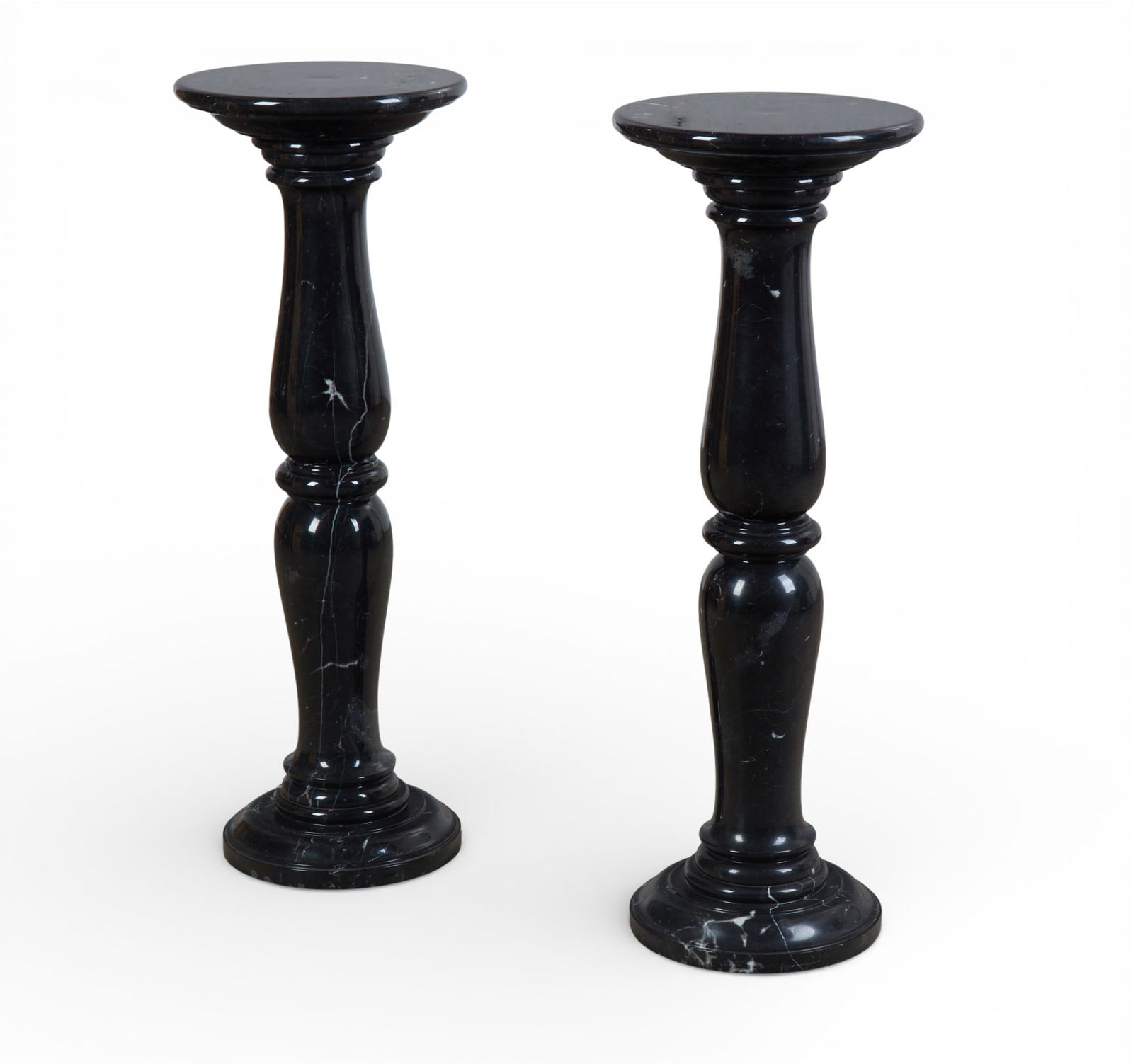 A pair of black and white variegated marble pedestals, modern (1 of 5)