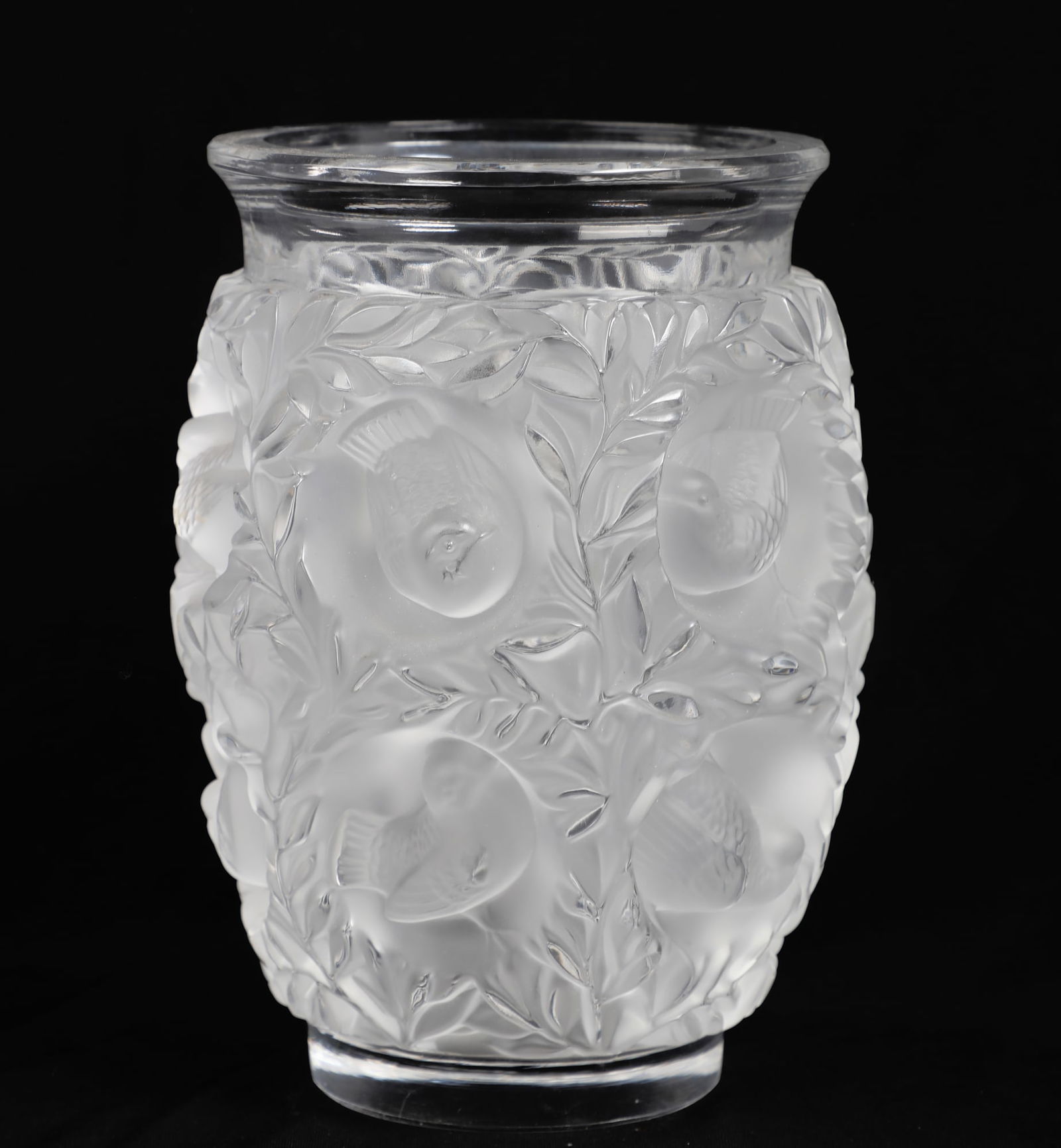 A lalique Bagatelle vase (1 of 4)