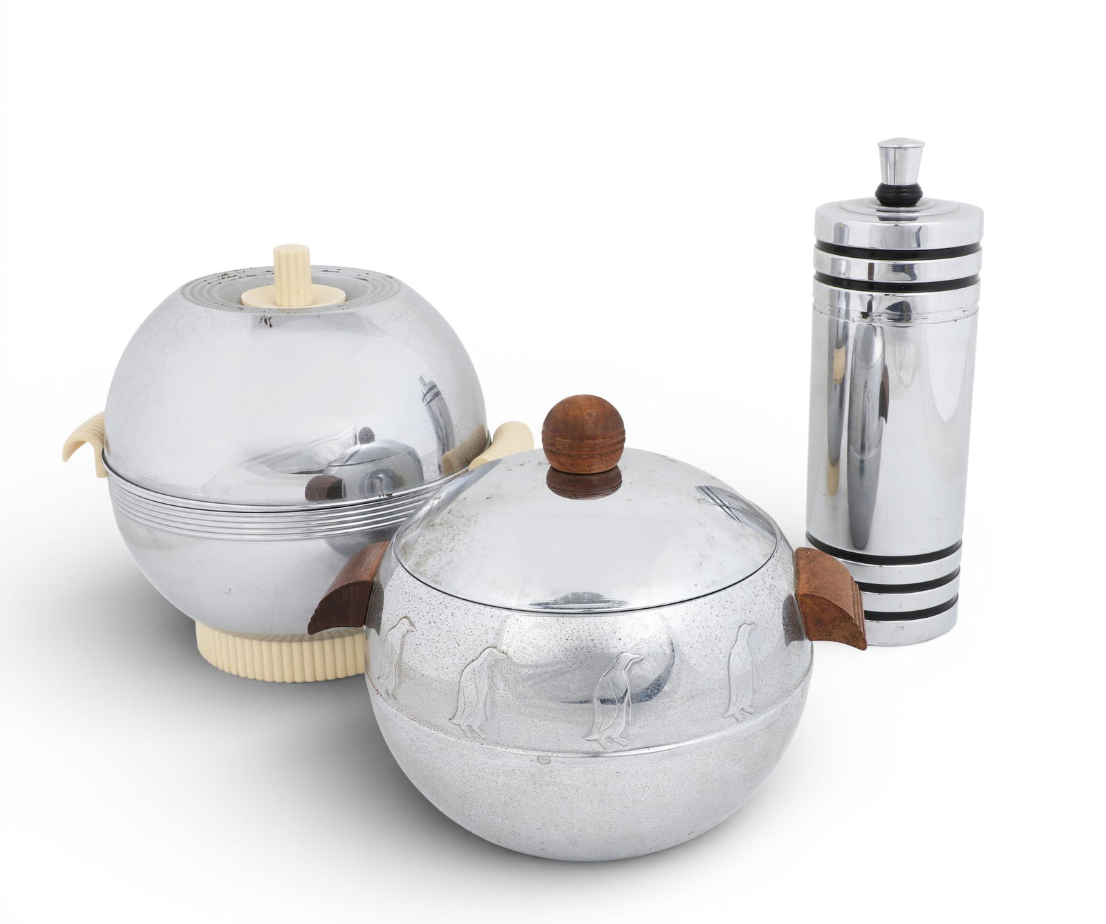 A group of mid century barware articles (1 of 4)