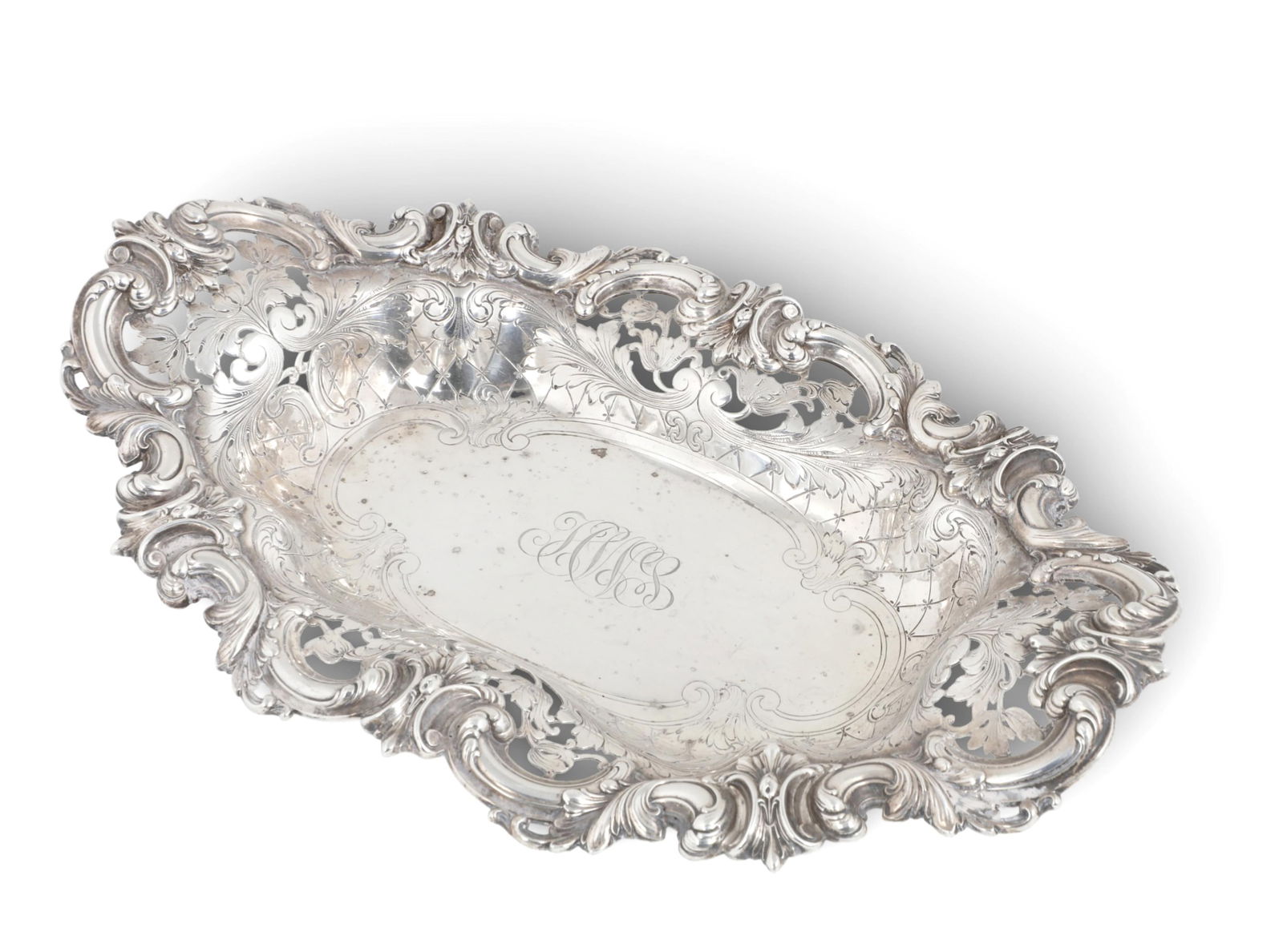 An American sterling silver reticulated bread tray, Black, Starr & Frost (1 of 6)
