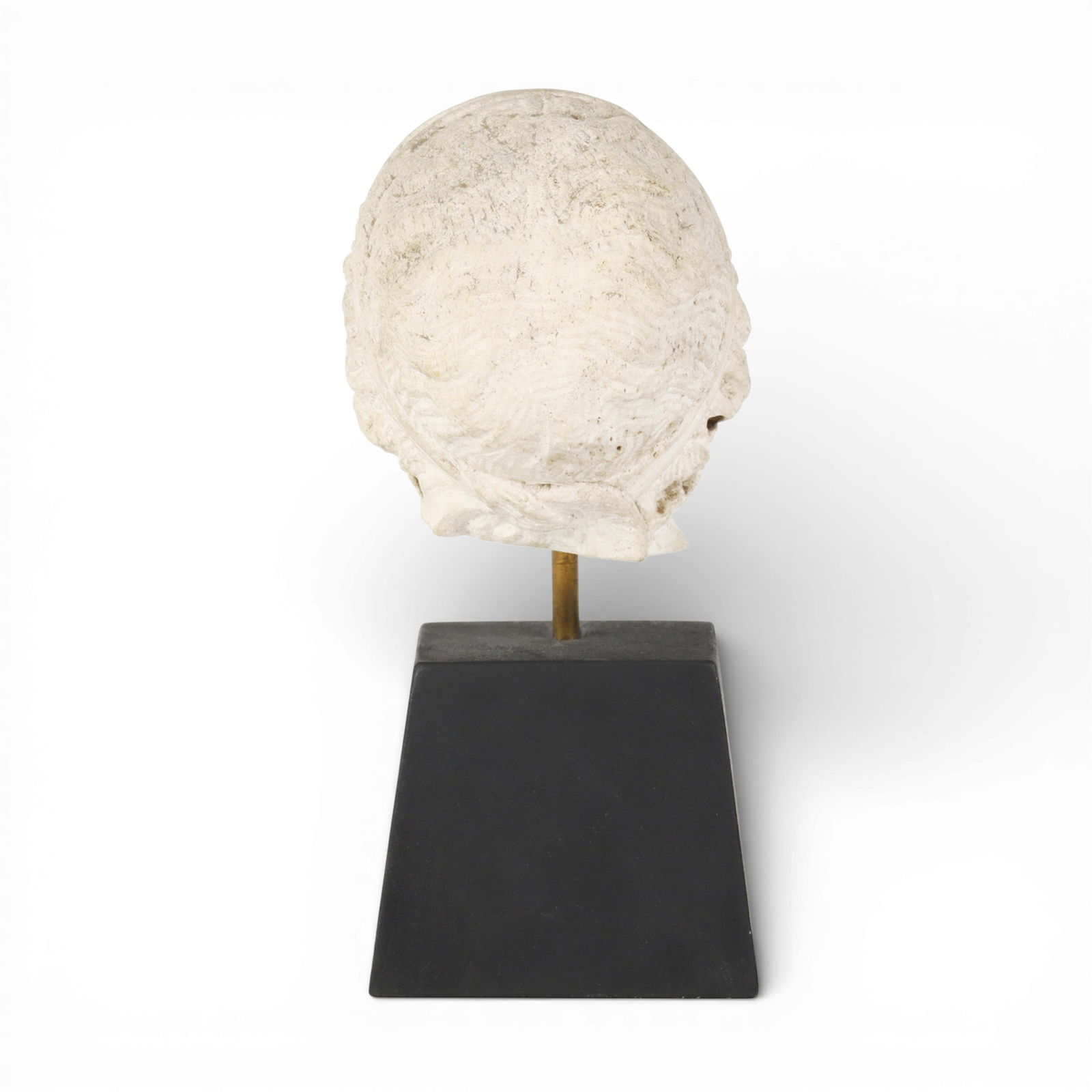 A Continental marble head - 3