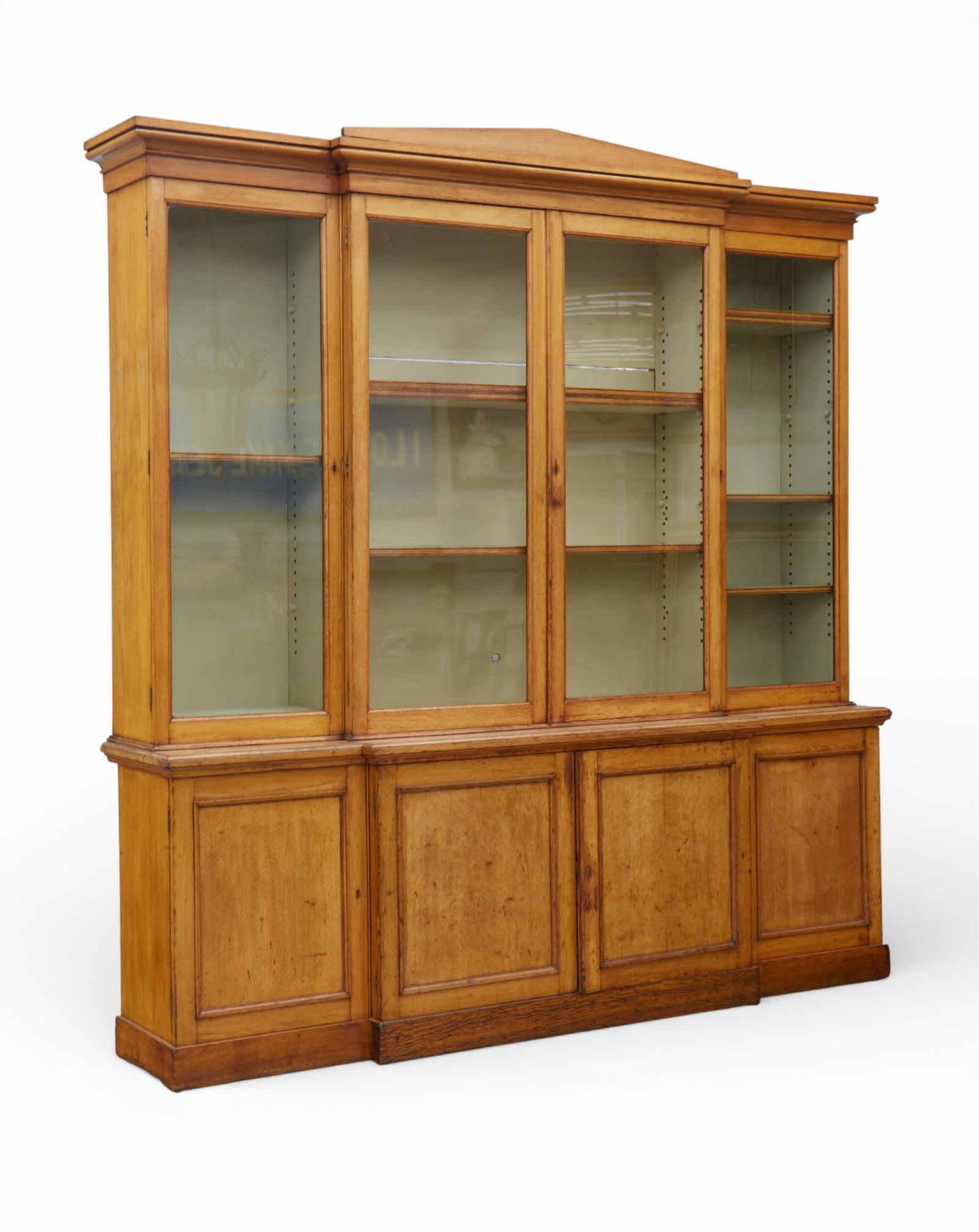 An English oak breakfront bookcase, mid 19th century (1 of 4)
