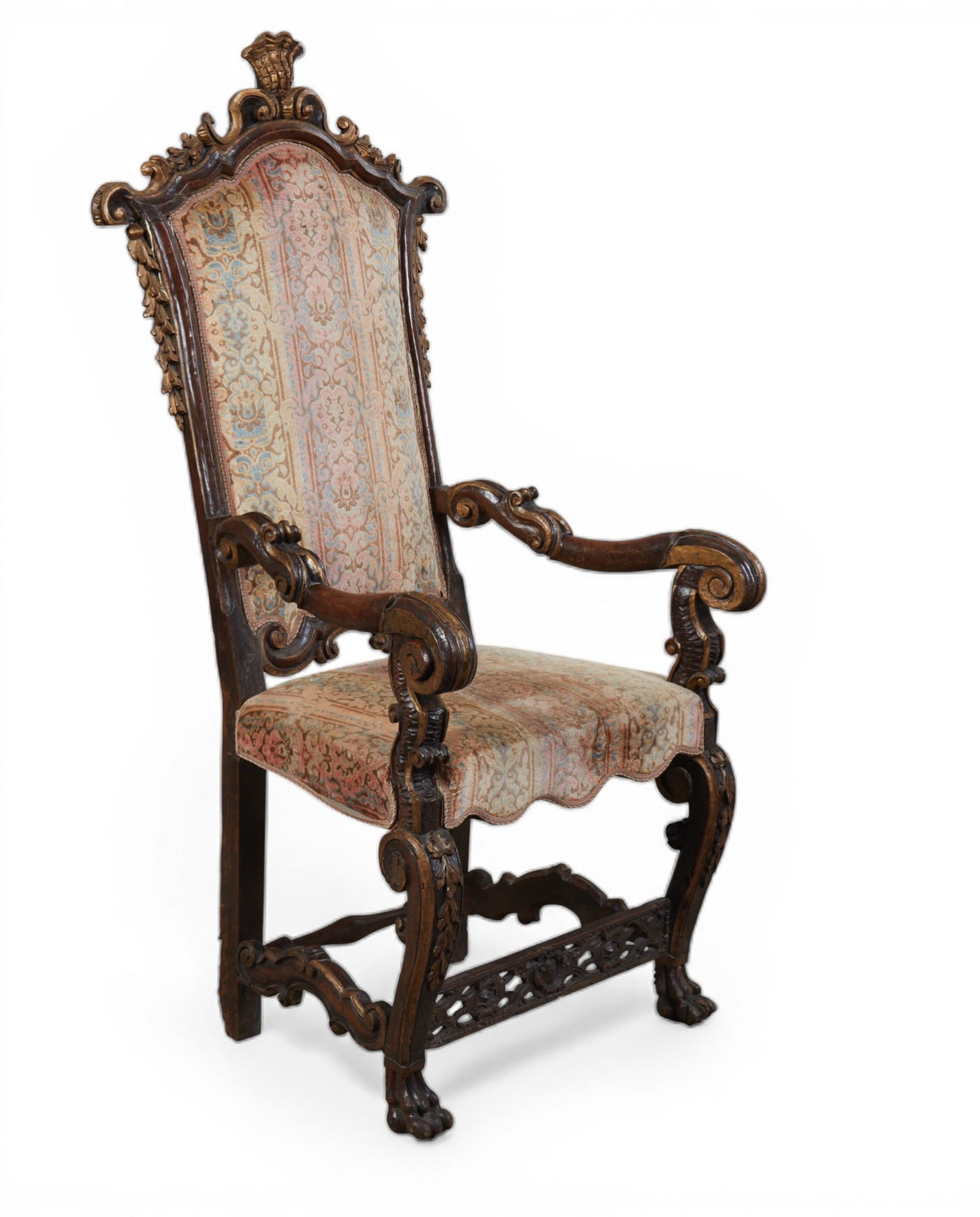 An old Baroque style throne arm chair (1 of 7)