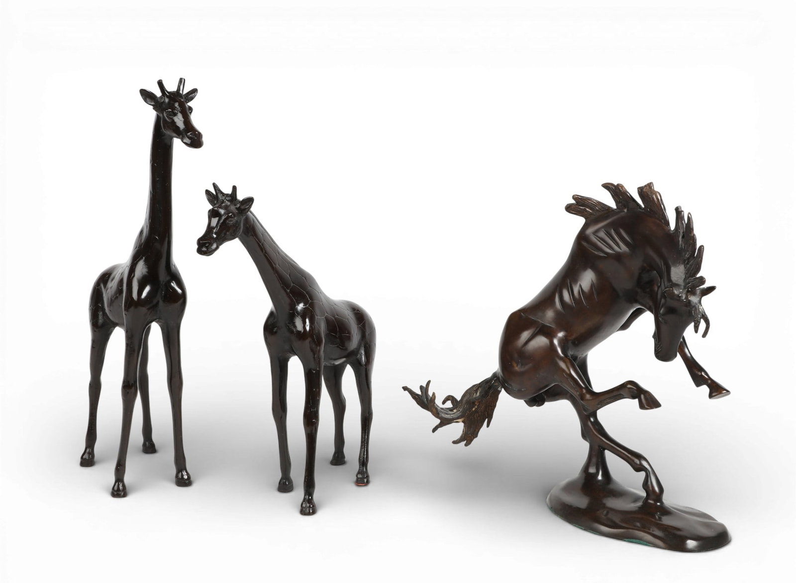 Three patinated bronze animalier figures, modern (1 of 5)