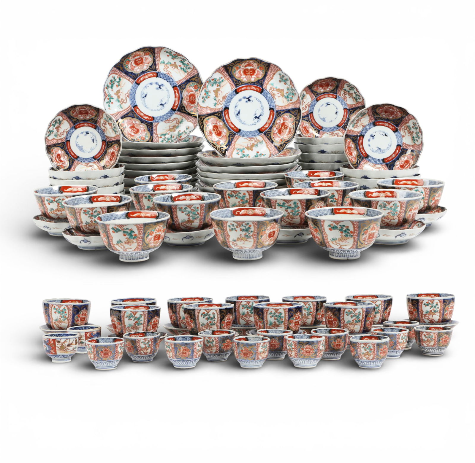 A Japanese Imari ware part dinner service (1 of 13)