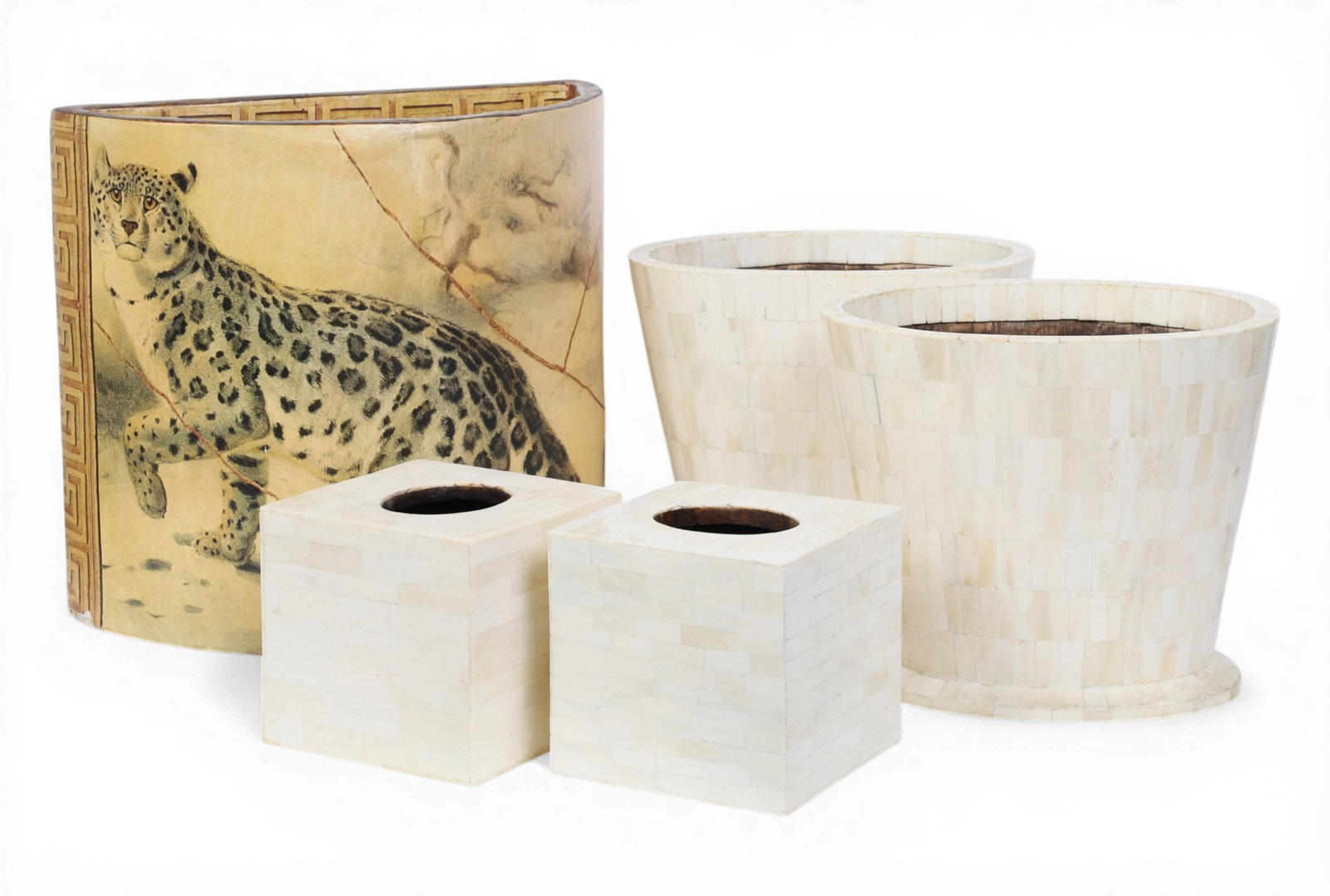 Three waste paper baskets and two tissue holders, modern (5) (1 of 5)