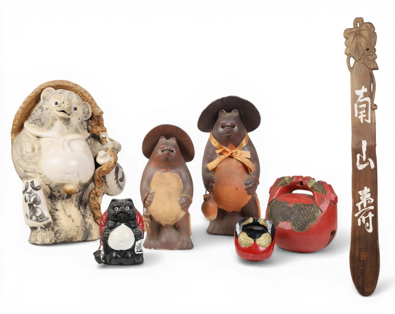 A group of four Japanese figures together with a group of two carved wood table articles (1 of 11)