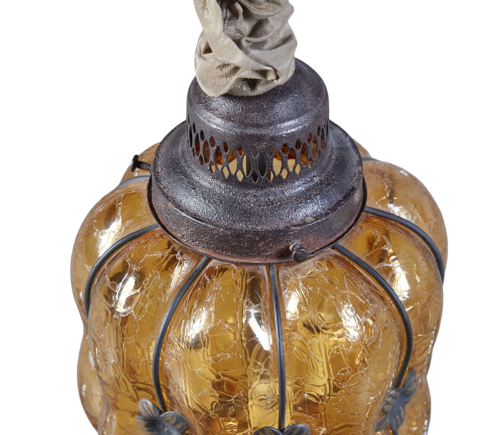 A pendent ceiling fixture - 4
