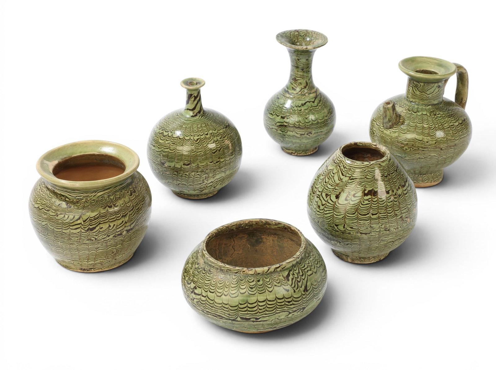 A group of six Chinese assorted vases and bowls: A group of six Chinese assorted vases and bowls Largest: height 6 x diameter 5 in. (15.2 x 12.7 cm.)