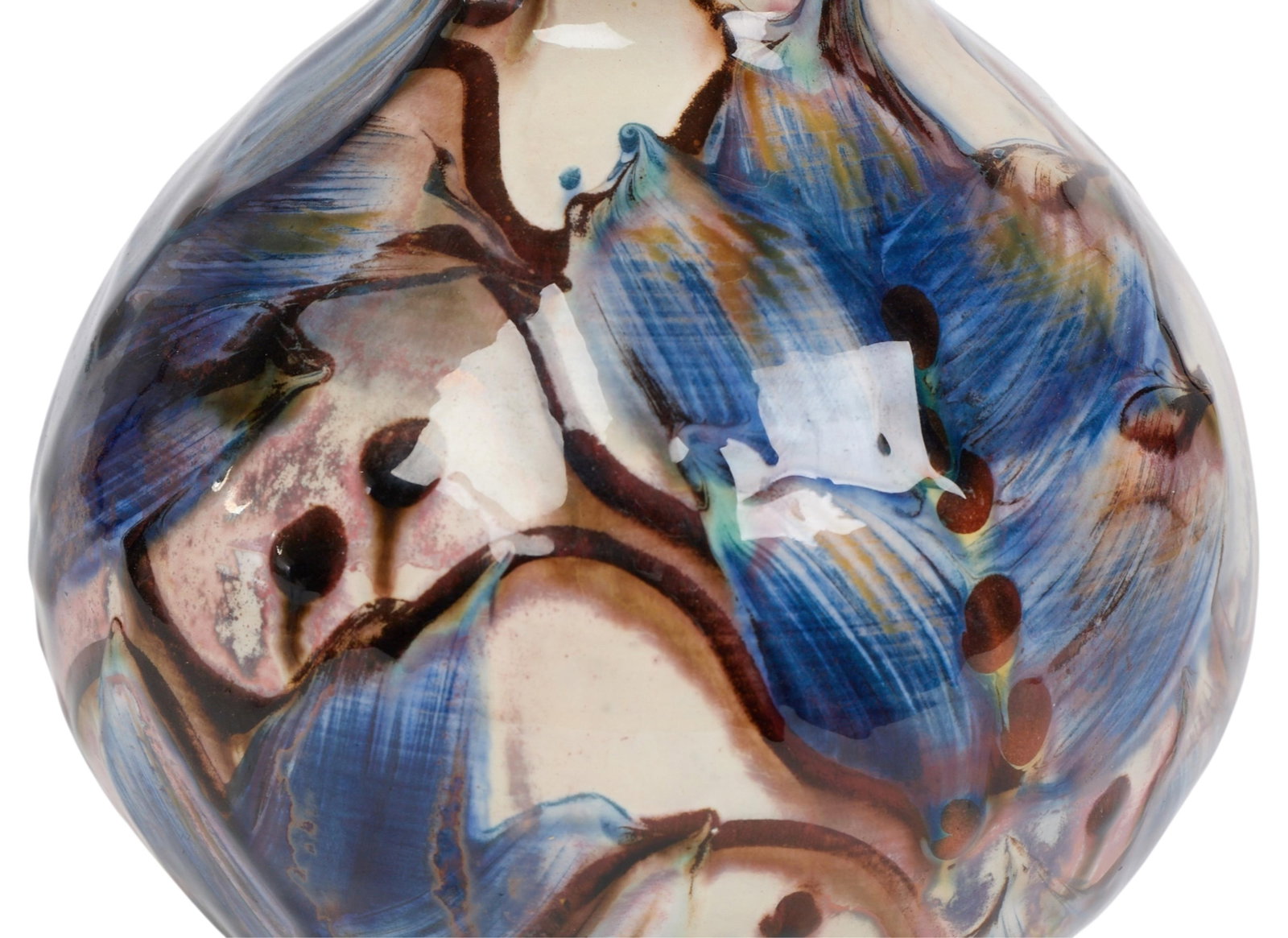 A ceramic vase - 4