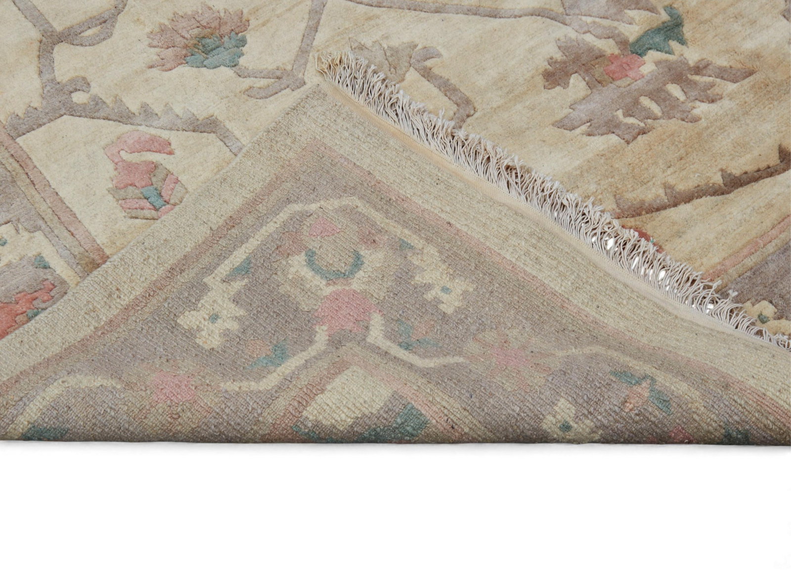 An Oushak design rug - 3