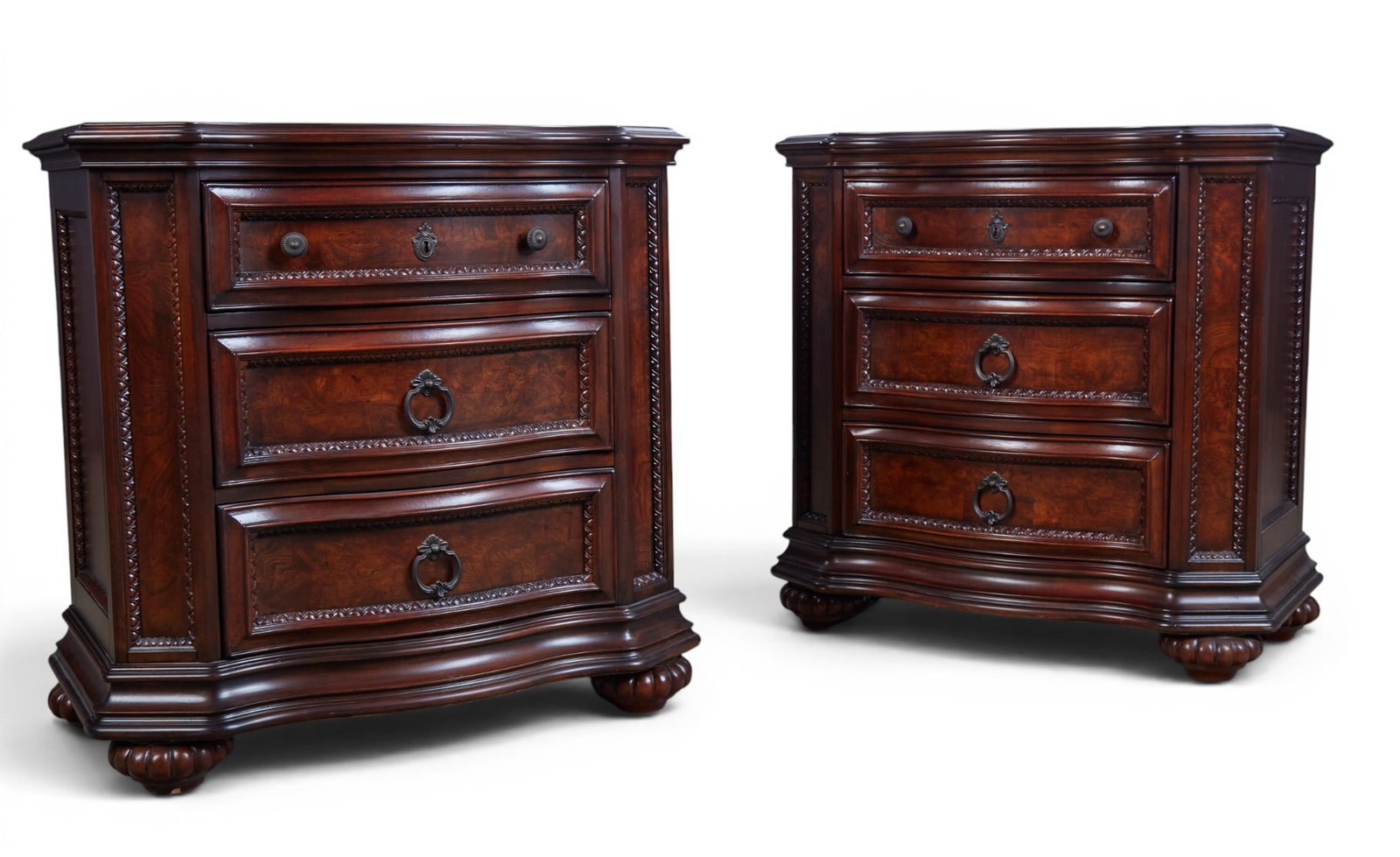 A pair of three drawer chests: A pair of three drawer chests height 33 x width 33 x depth 18 in. (83.8 x 83.8 x 45.7 cm.)