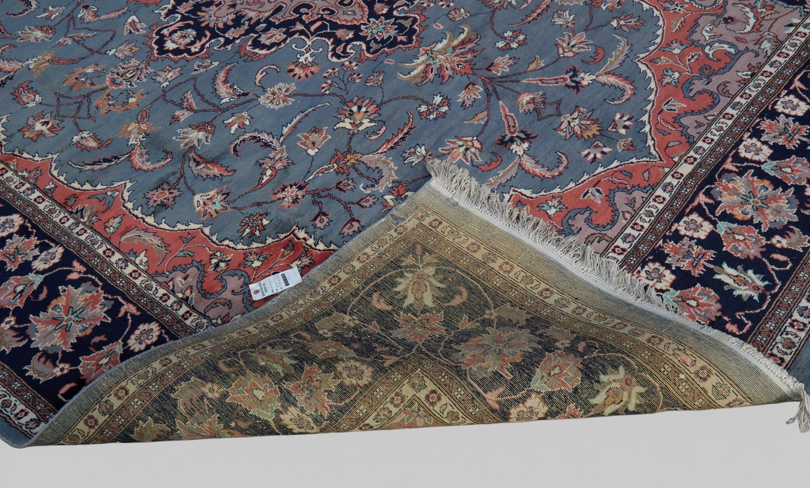 A Kashan rug - 3