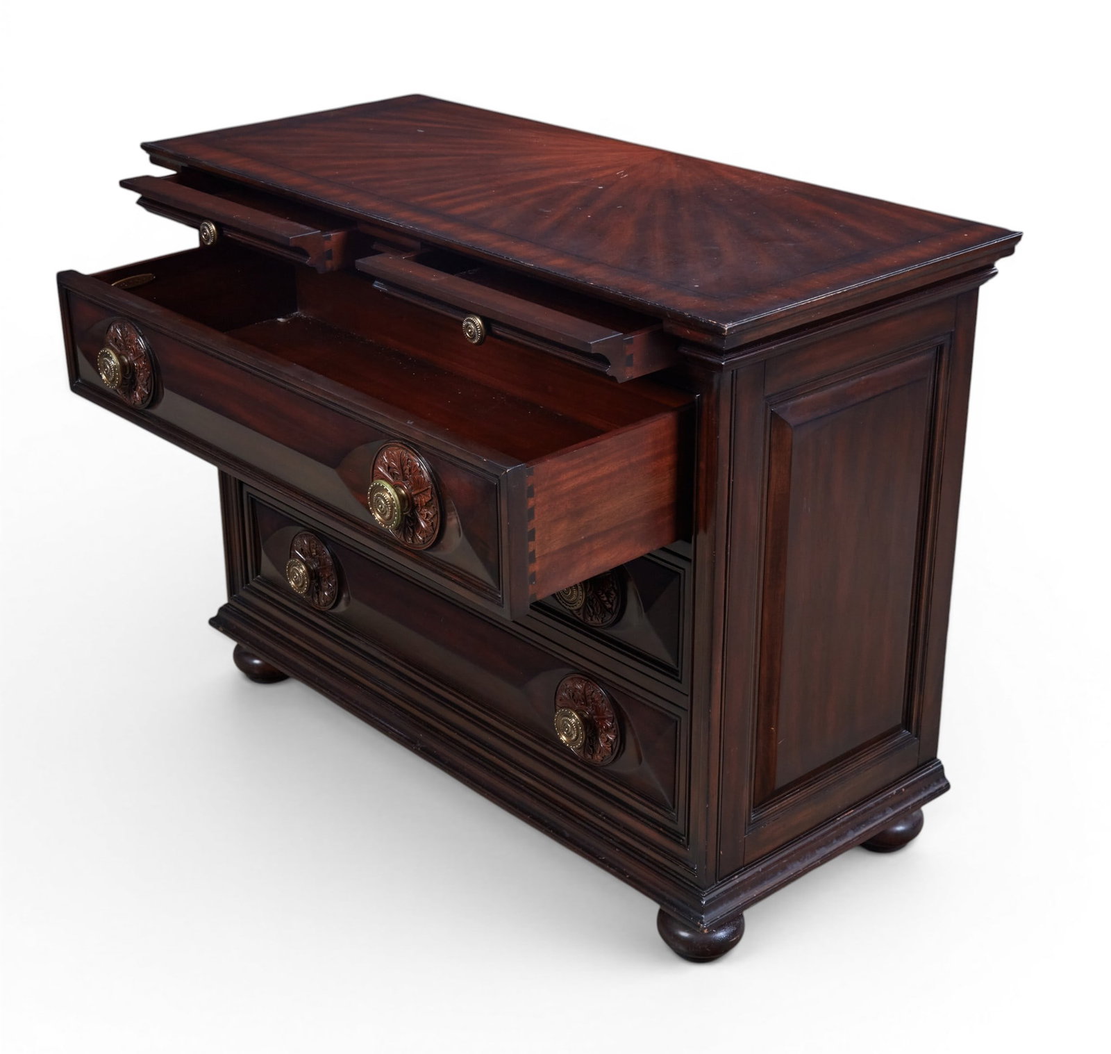 A three drawer chest - 7