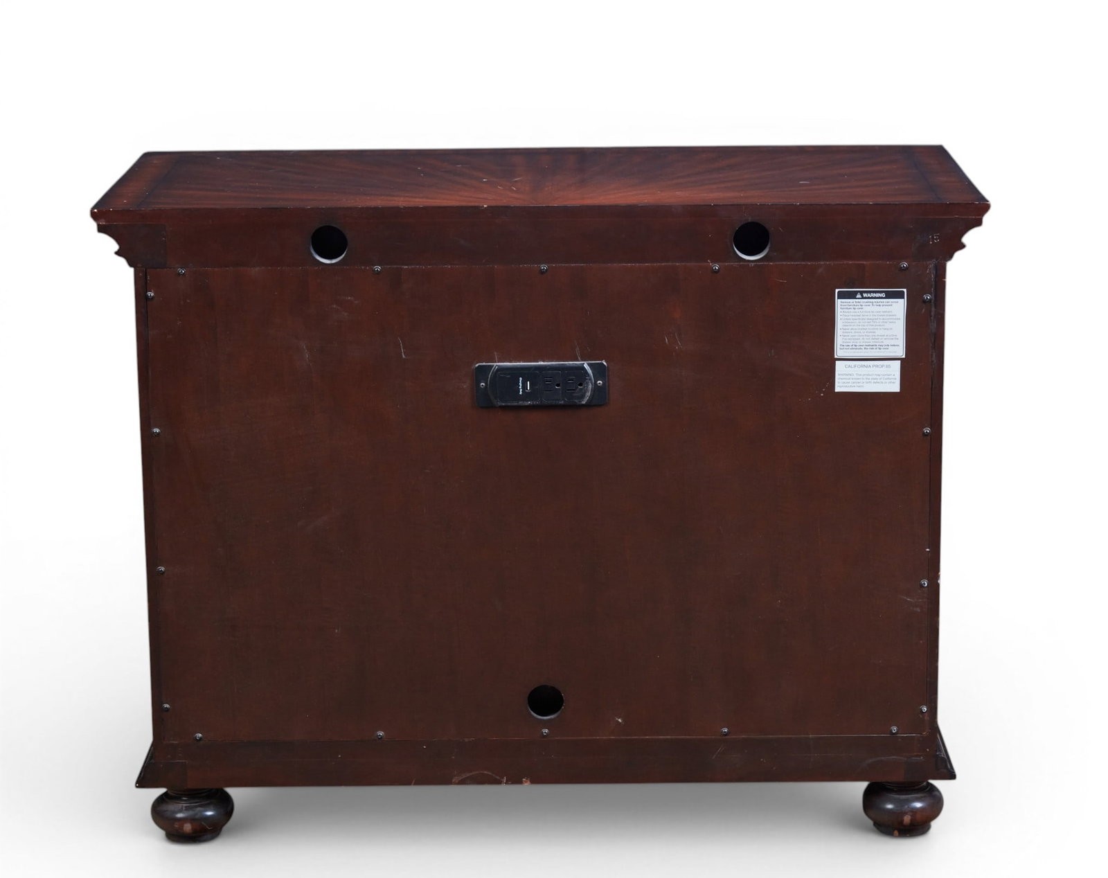 A three drawer chest - 9