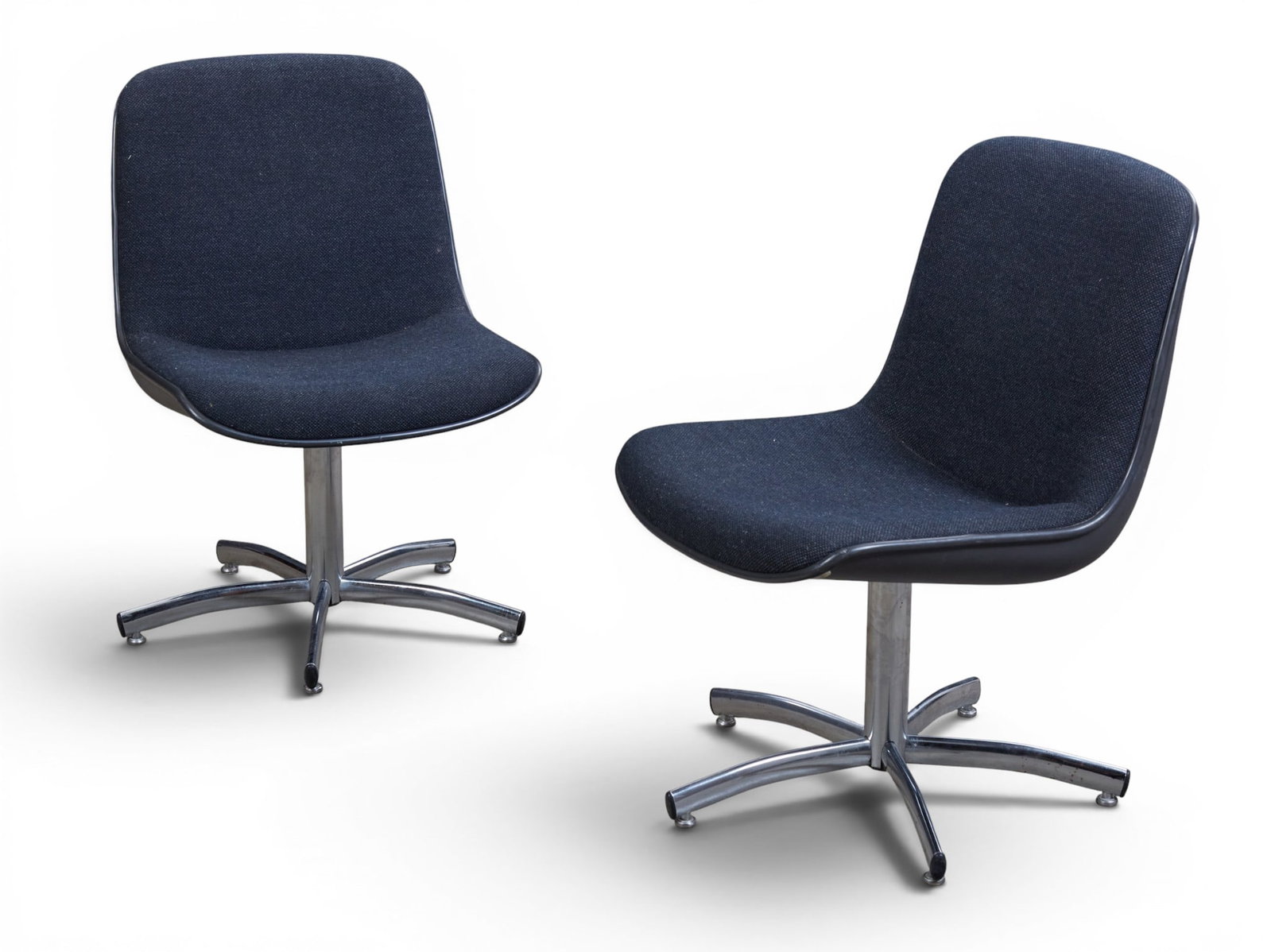 A pair of contemorary upholstered chrome swivel chairs (1 of 5)