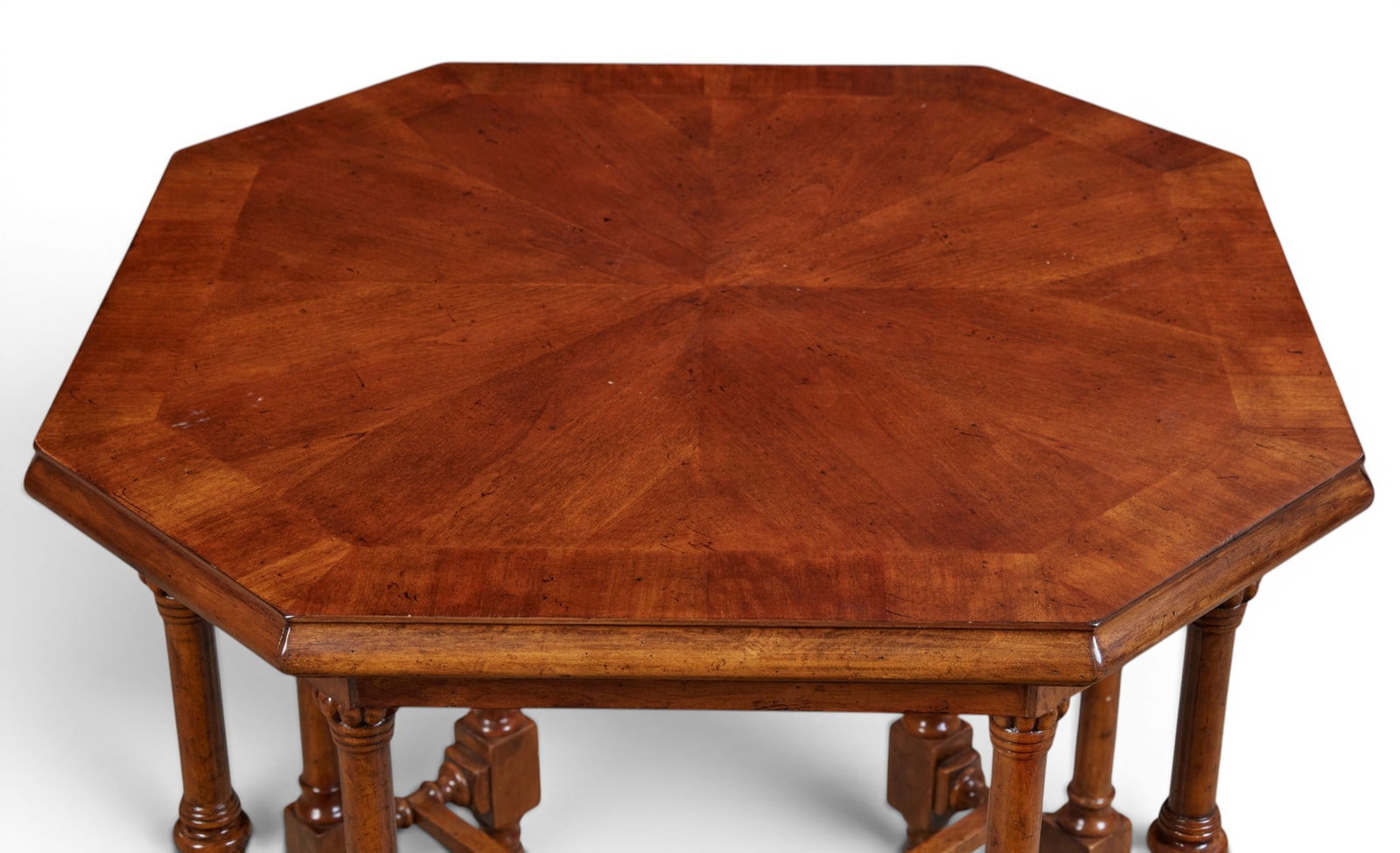 An occasional side table - 4