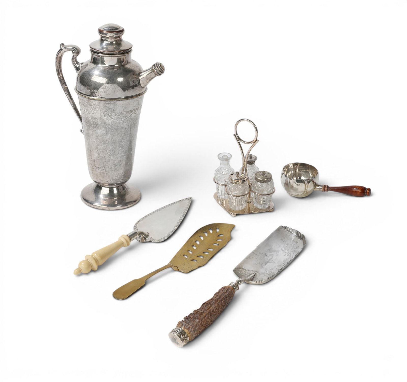 A group of six silver plated table articles (1 of 7)