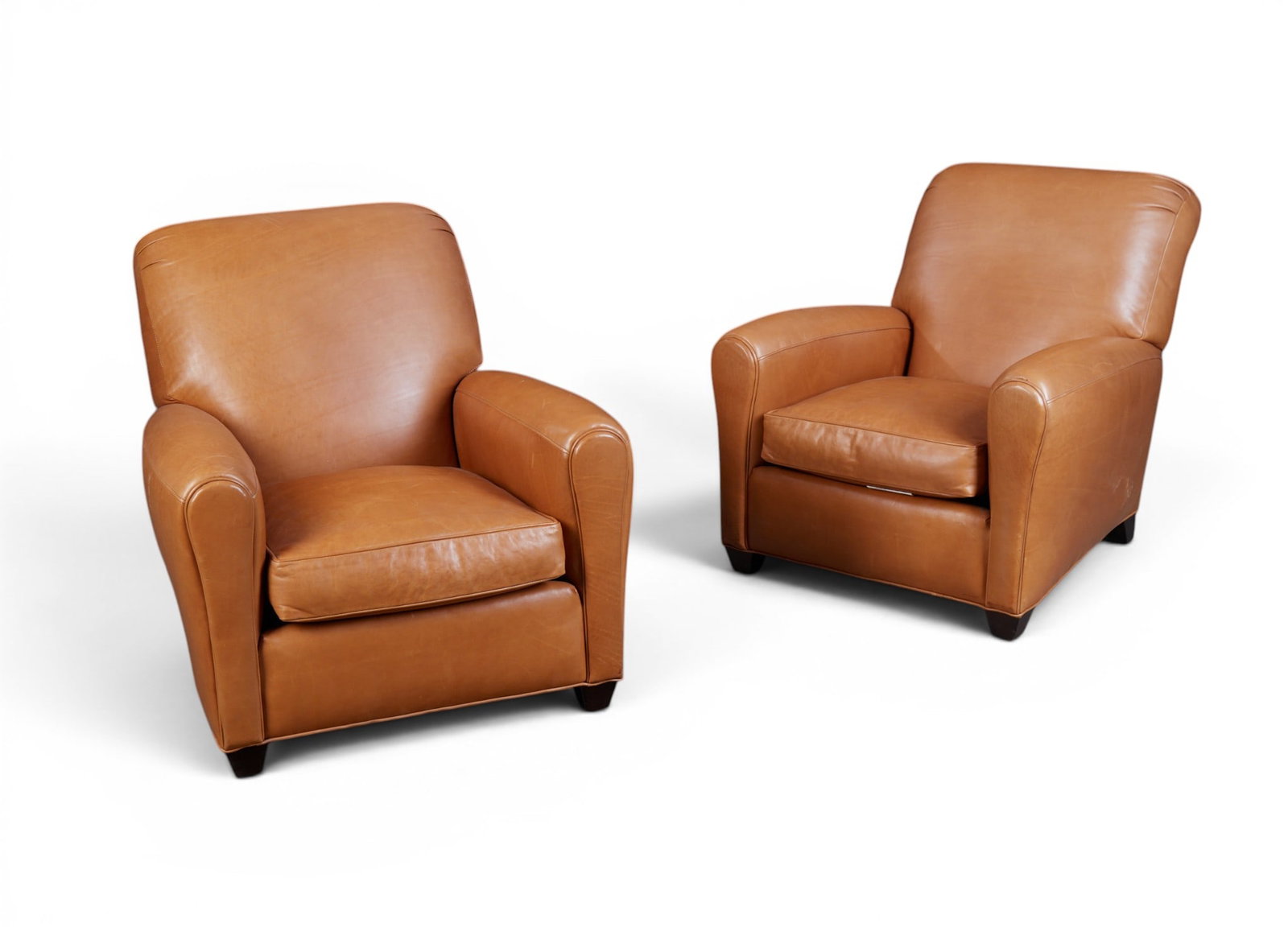A pair of art deco style leather armchairs (1 of 8)