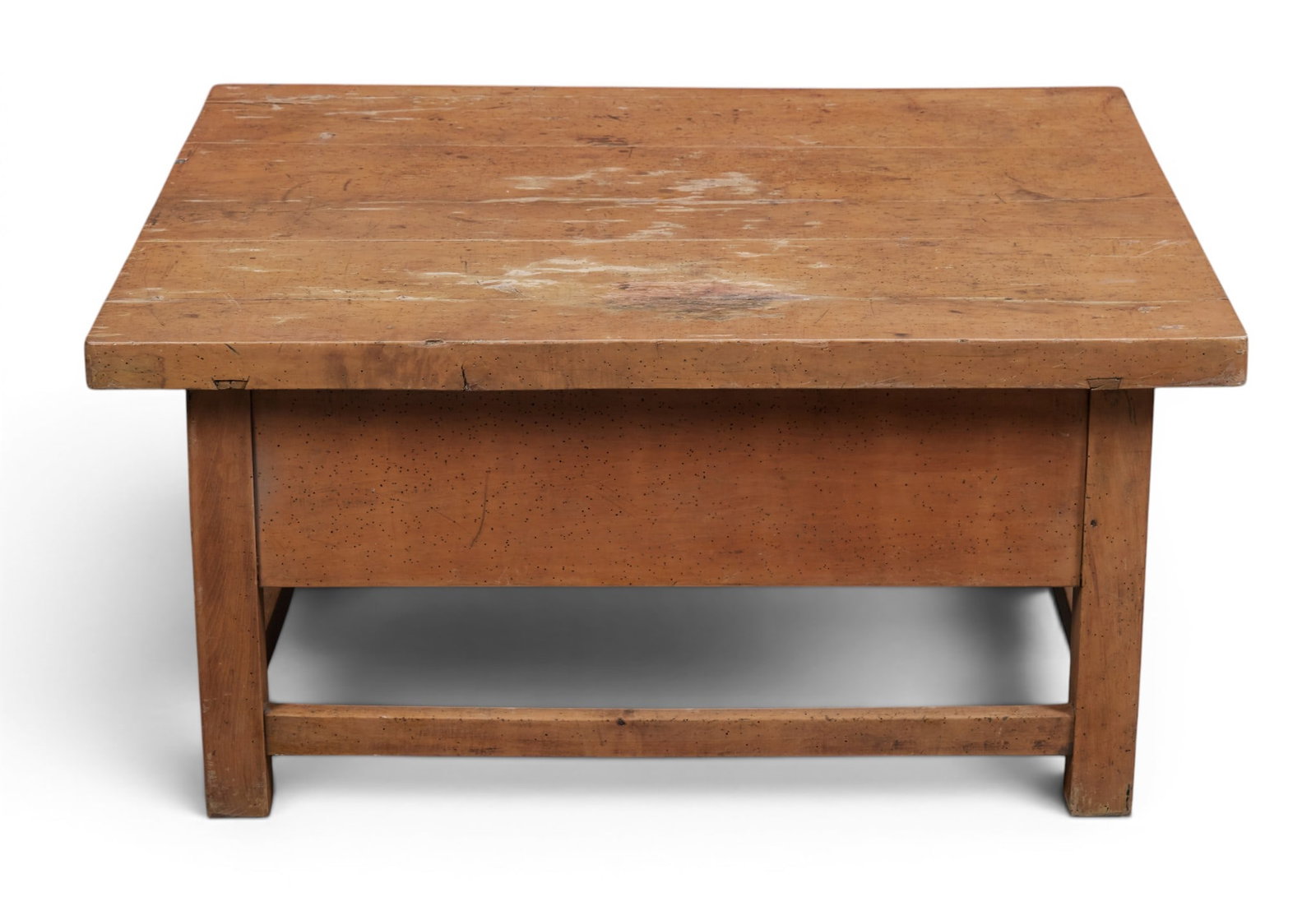 A pine coffee table with drawer - 5