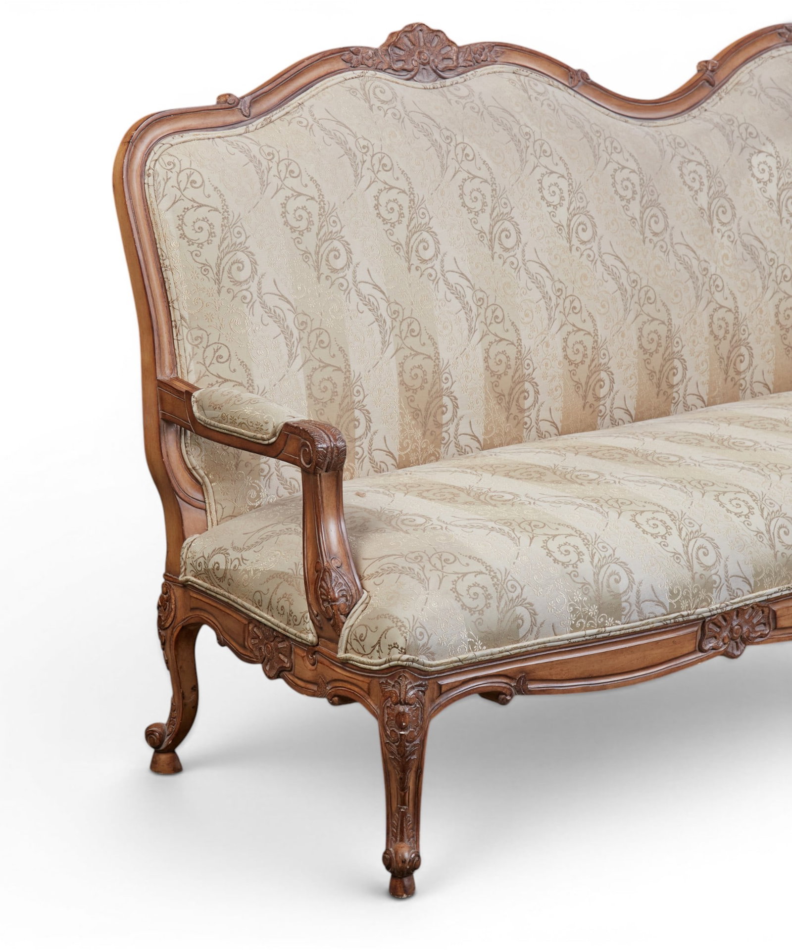 An upholstered sofa - 5