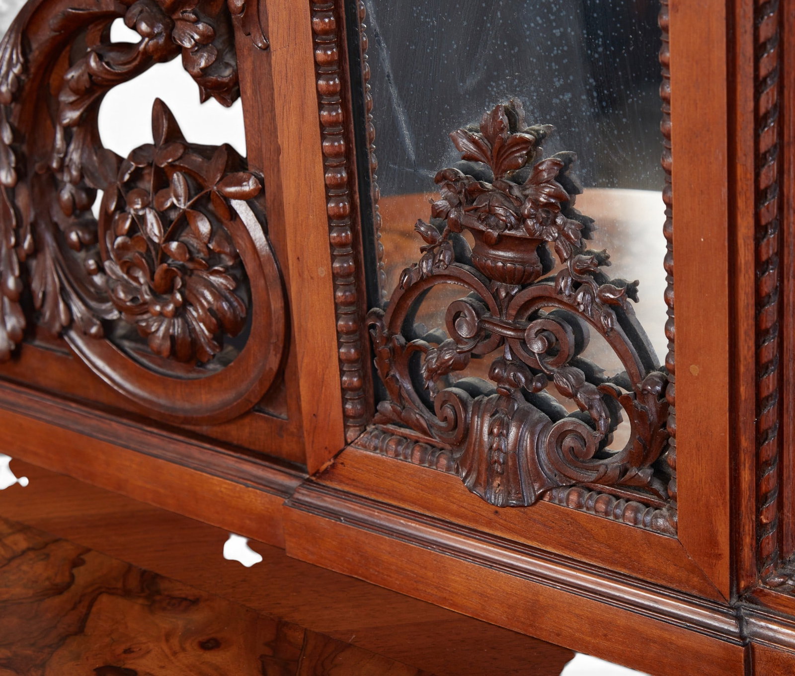 A Continental Renaissance style console table and girandole mirror - 13