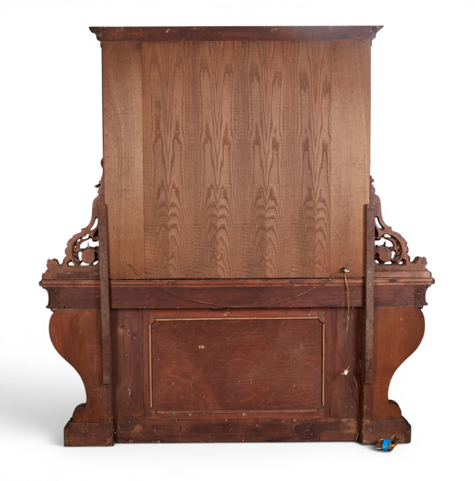 A Continental Renaissance style console table and girandole mirror - 19