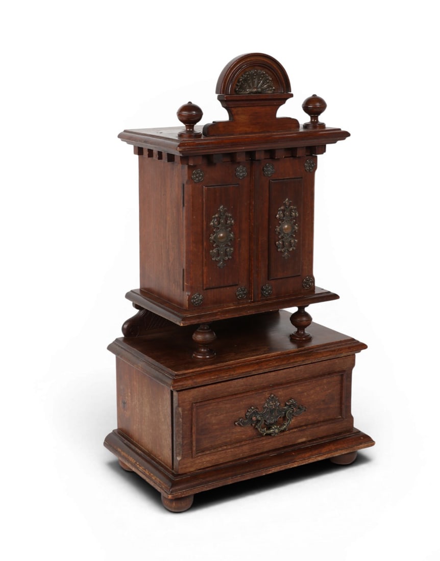 A Continental Renaissance style stained beechwood table cabinet, early 20th century (1 of 5)