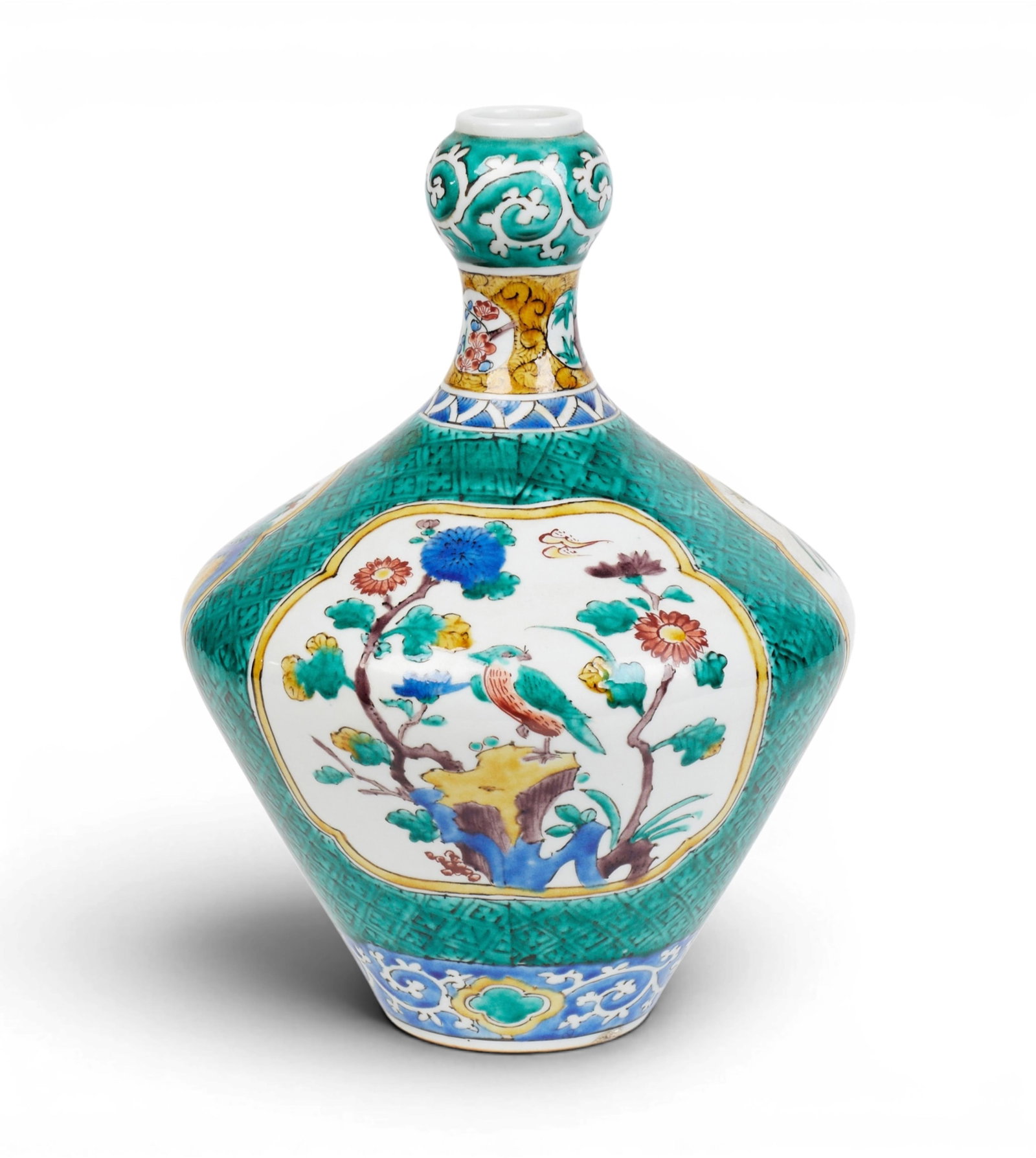 A Japanese Kutani bottle vase (1 of 5)