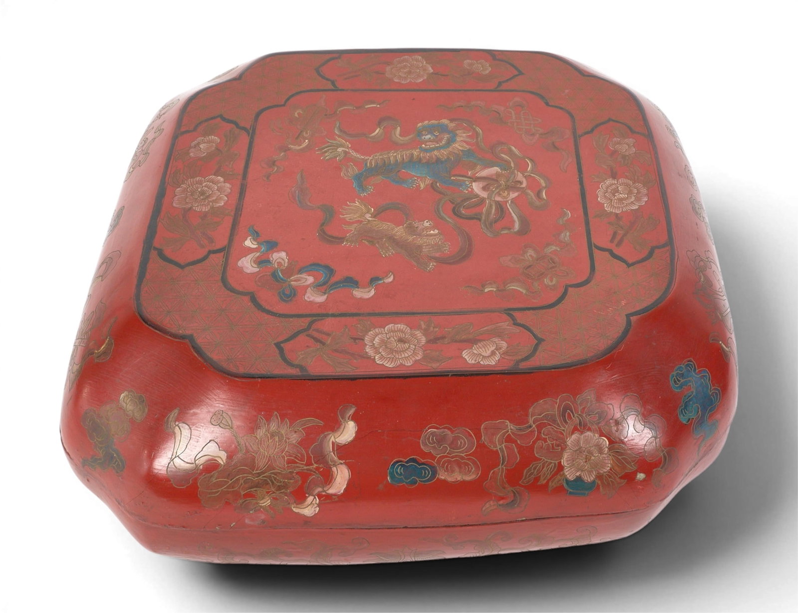 A Chinese red lacquer table box - 3