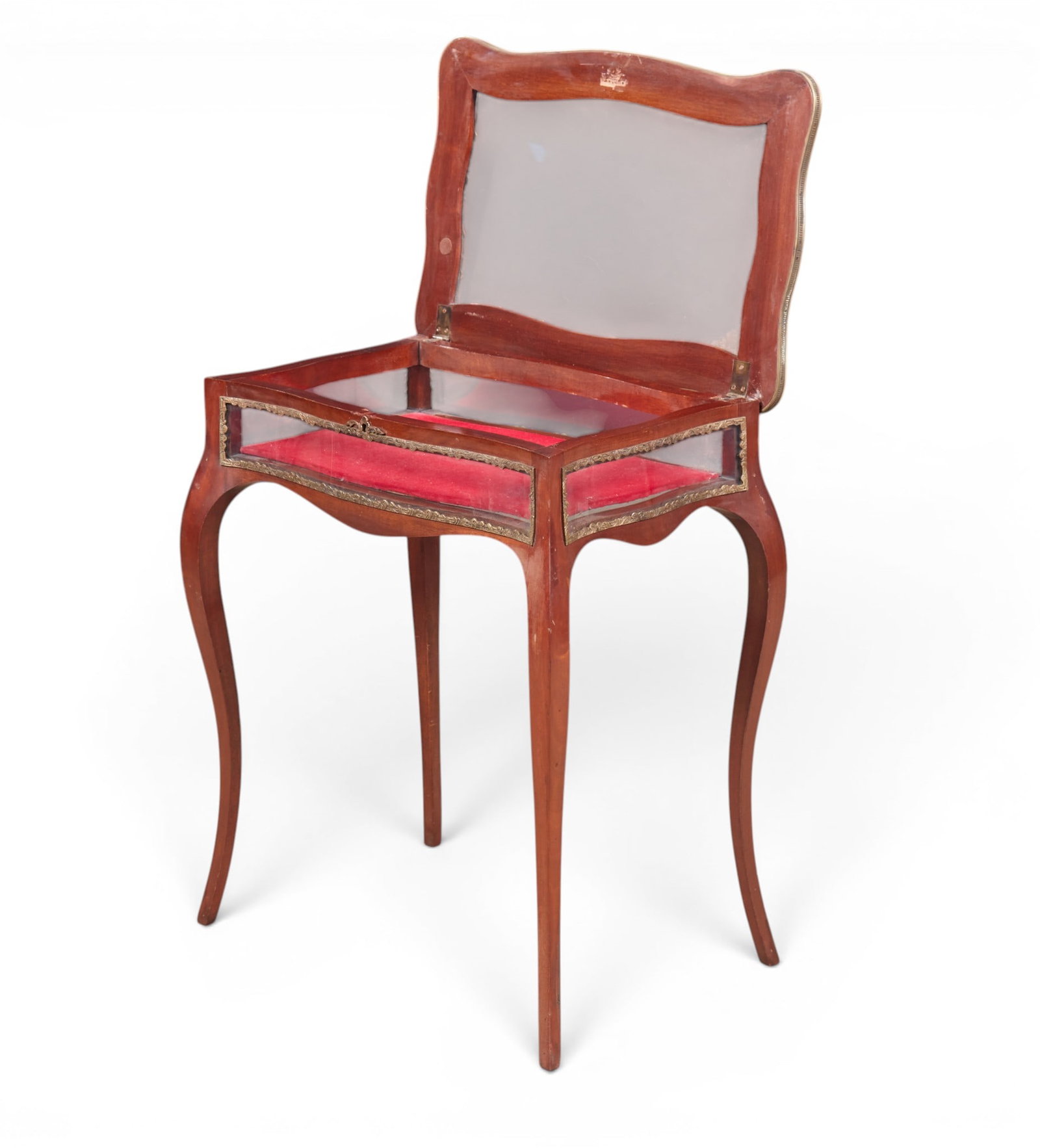 A French vitrine table, 20th century (1 of 10)