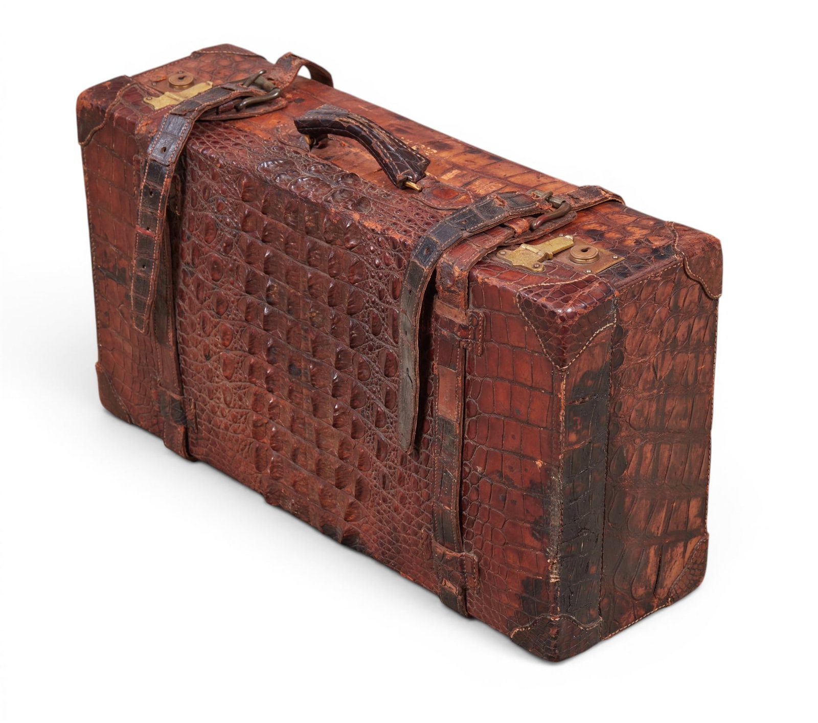 A vintage suitcase (1 of 7)