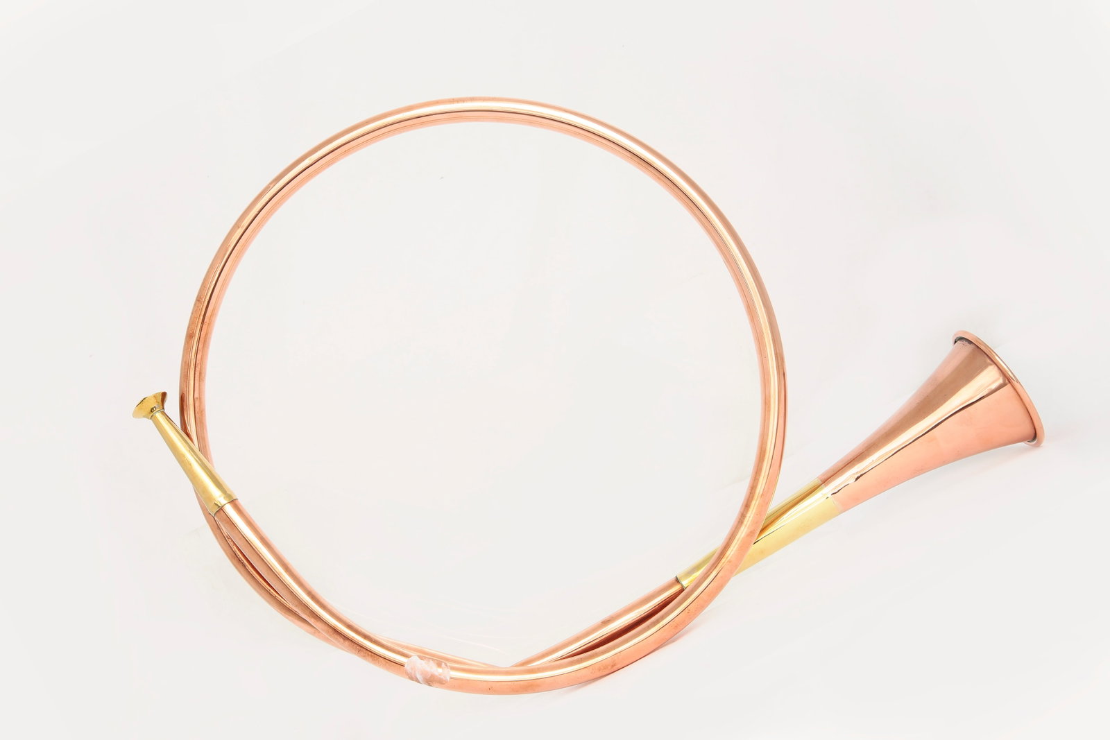 A copper and brass hunting horn (1 of 1)