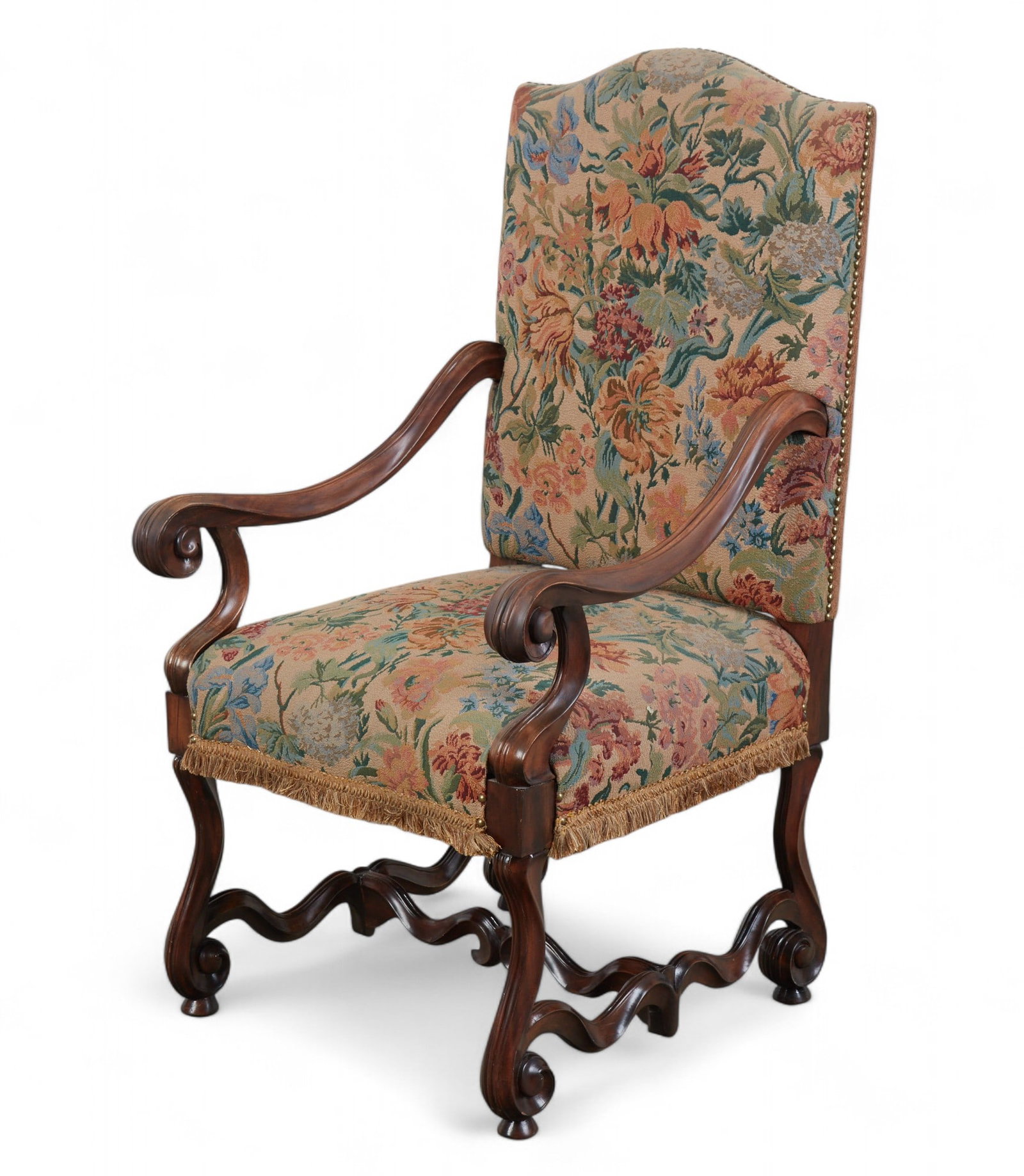 A Baroque style walnut armchair, 20th century (1 of 9)