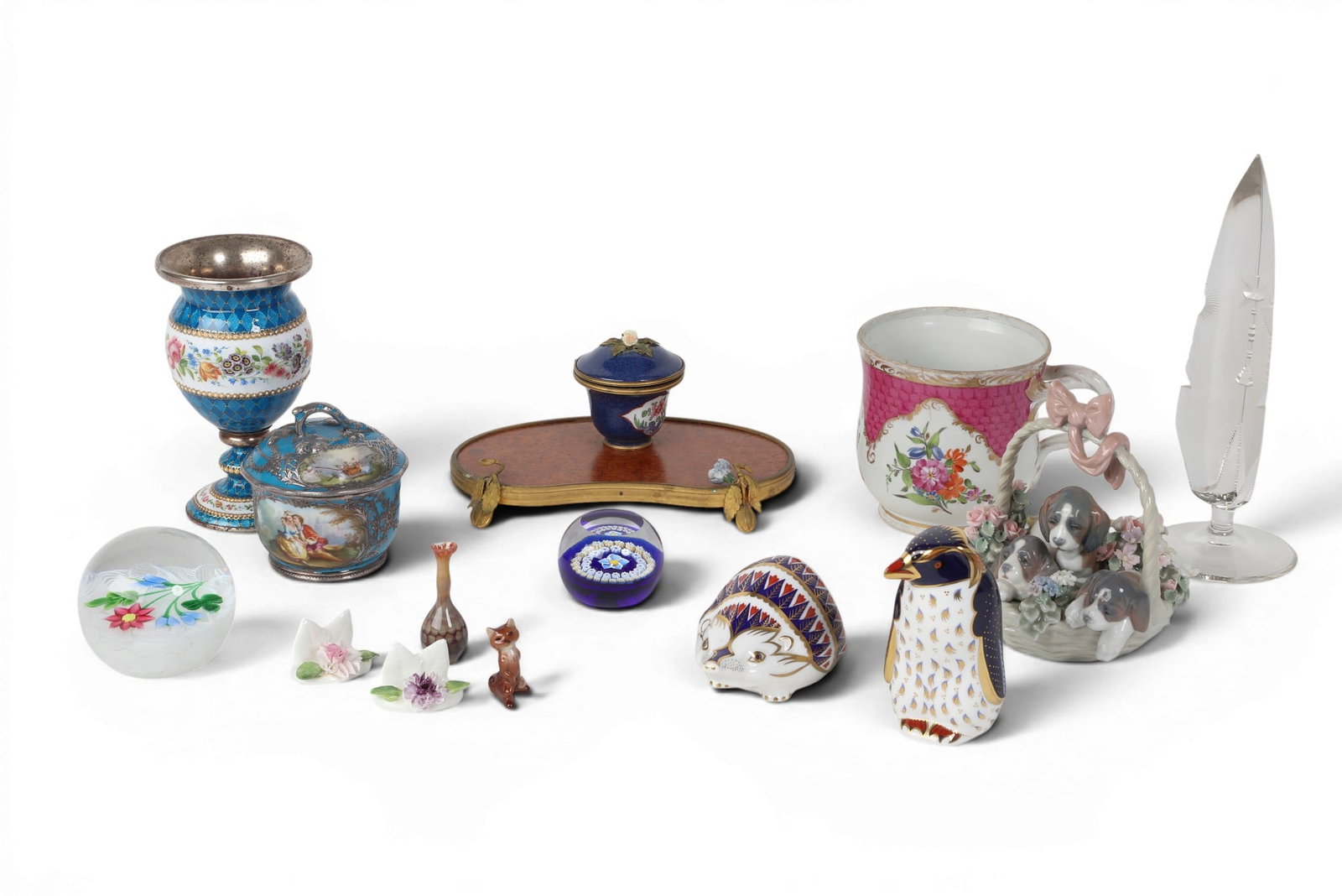 An assembled group of fourteen glass and porcelain table articles, Lladro, Royal Crown Derby, (1 of 4)