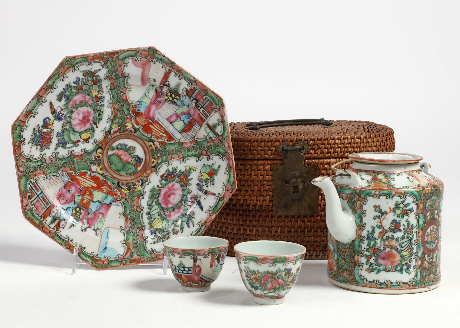 A Chinese Export Famille Rose porcelain cased tea set (1 of 4)