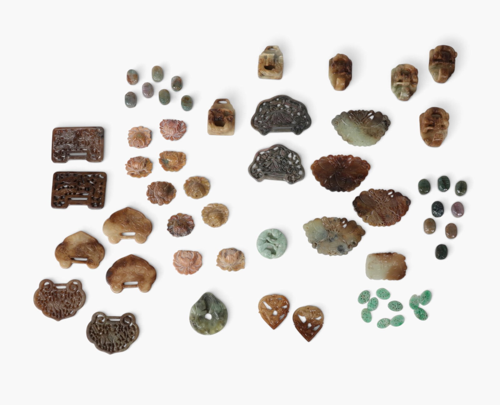A large collection of Asian hardstone articles (approximately 59 pieces) (1 of 4)