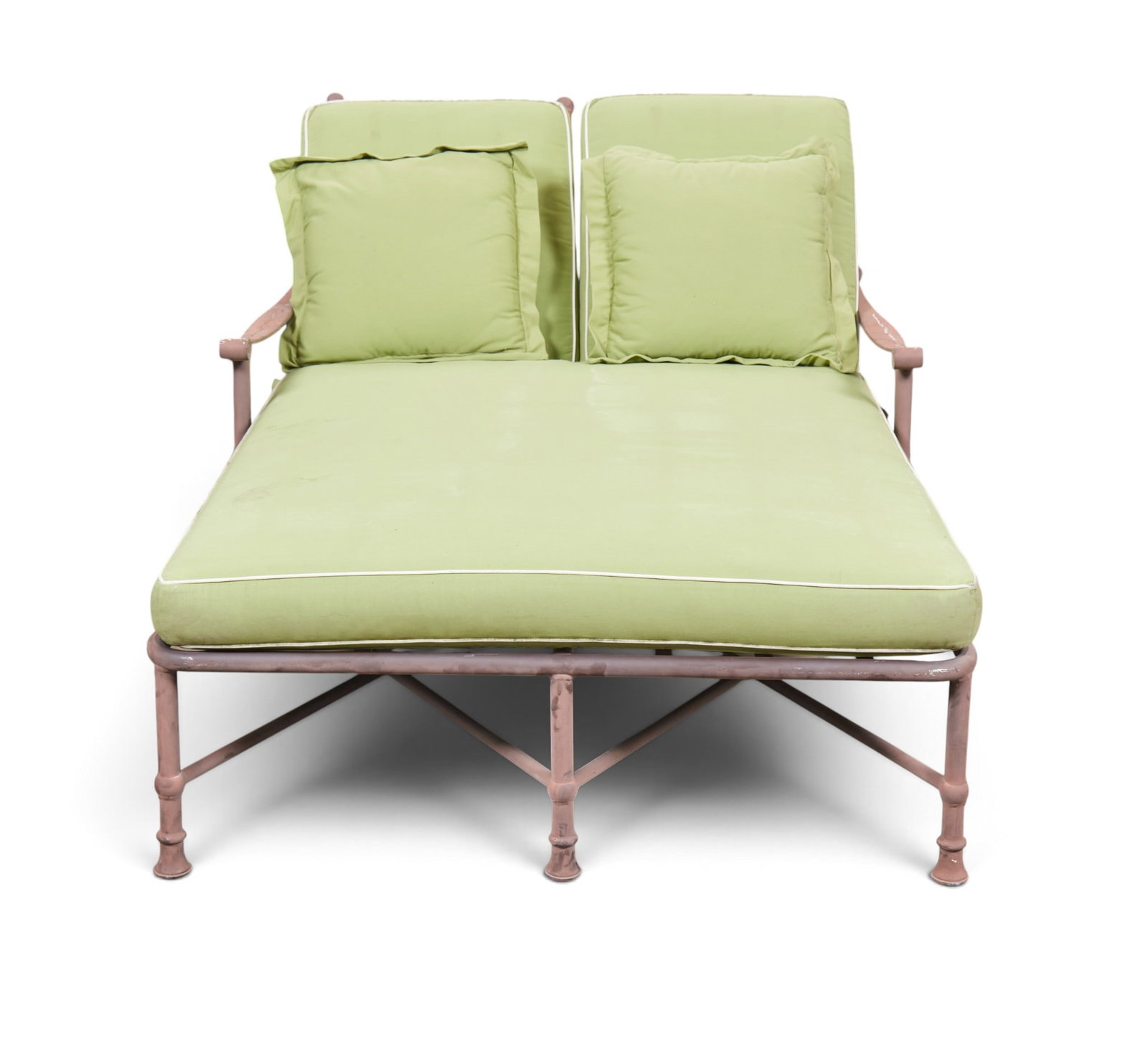 A double chaise lounge - 2