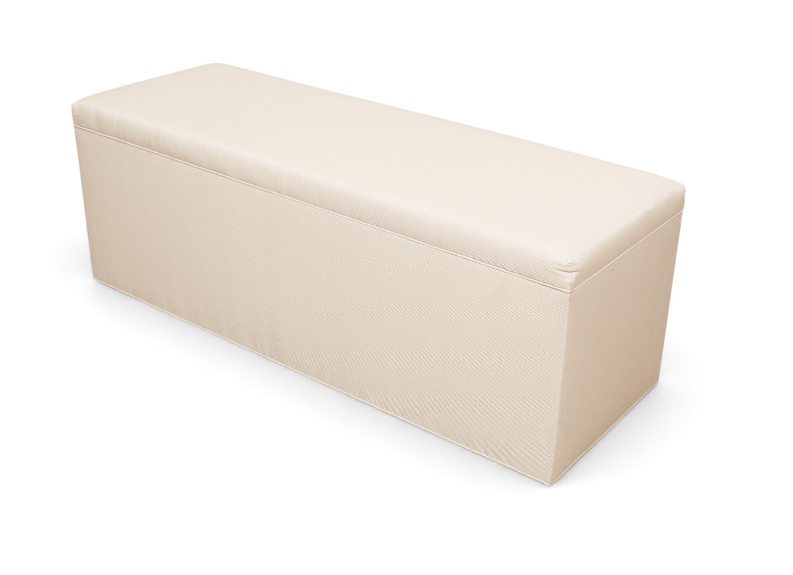 An upholstered trunk/bench - 3