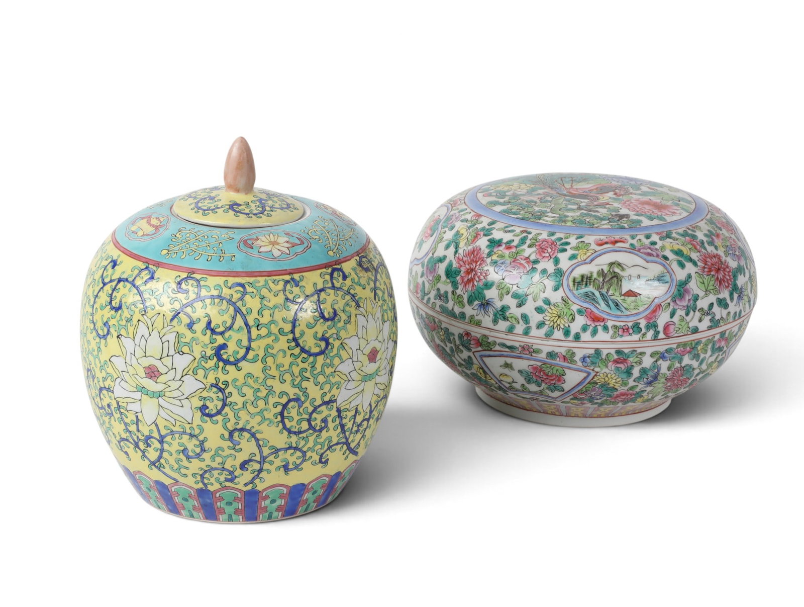 A Chinese covered jar together with a covered bowl (1 of 6)