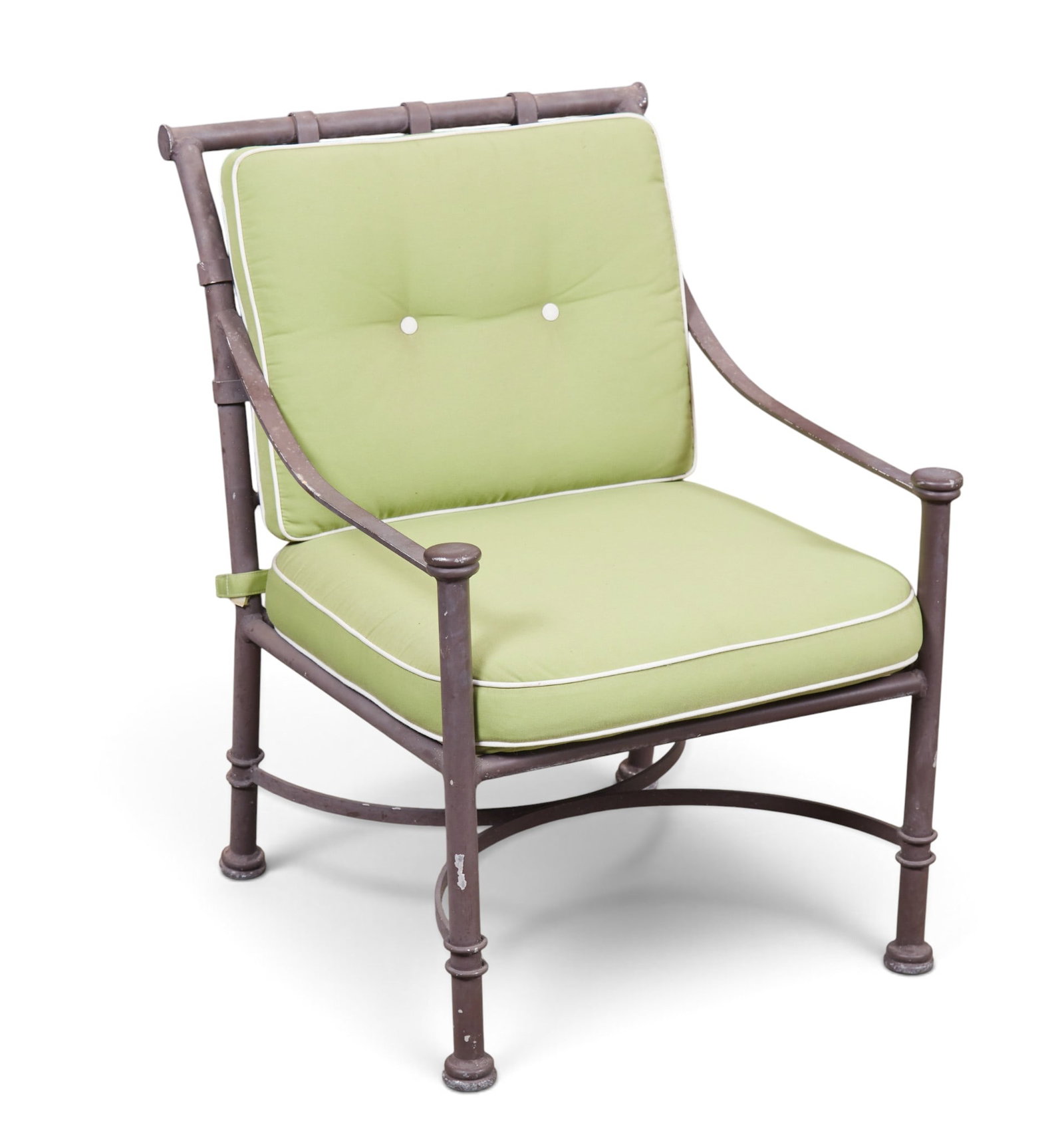 A rectangular outdoor table with four armchairs - 2