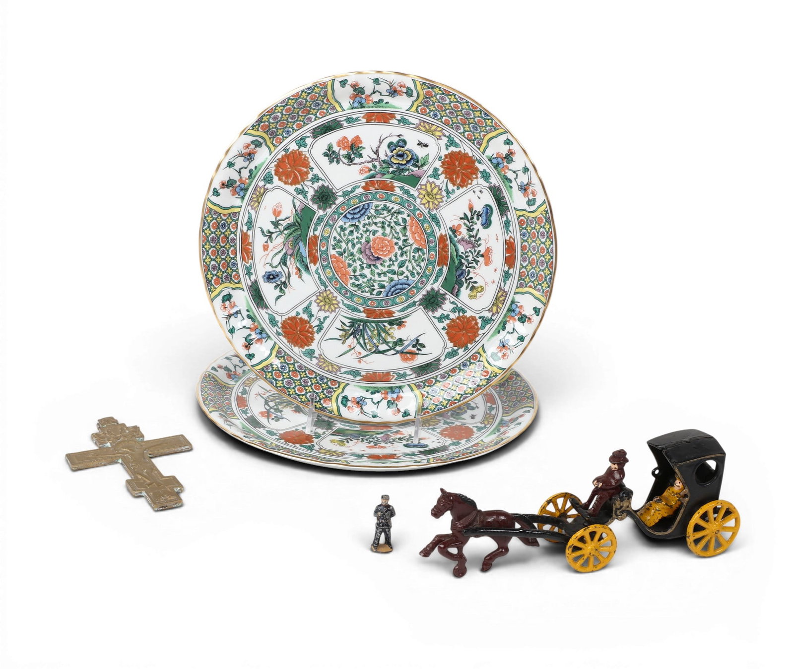 A group of decorative items (1 of 4)
