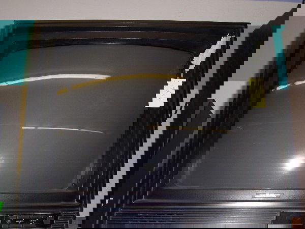 19 inch tv: 19 inch tv