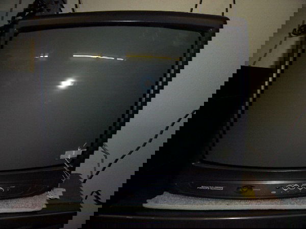 philips magnavox 19 inch tv: philips magnavox 19 inch tv