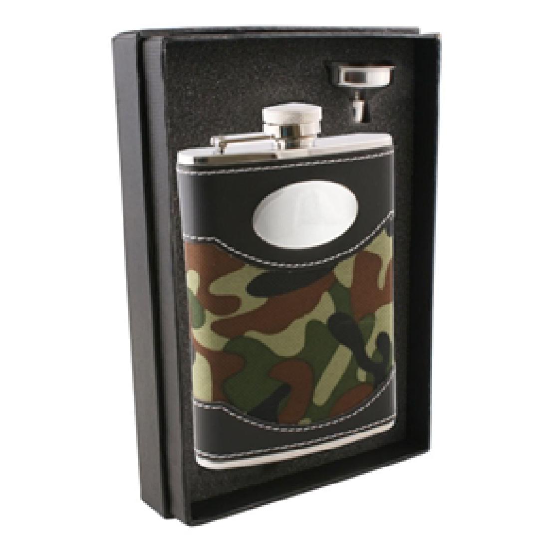 Edinburgh 8oz Plaid Cloth Stainless Steel Flask Gift Se: Edinburgh 8oz Plaid Cloth Stainless Steel Flask Gift Set **|**|** Stainless Steel Flask with Green Plaid and Leather8 oz Flask CapacityThis gift set includes a stainless steel funnel along with the st