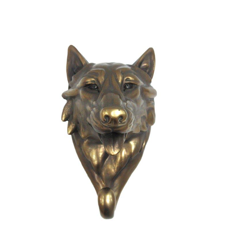 WOLF SINGLE HOOK WALL HANGER: WOLF SINGLE HOOK WALL HANGER **|**|** Approx Dims: 4 3/4in. x 4 1/2in. x 7 3/4in. #1AC67004